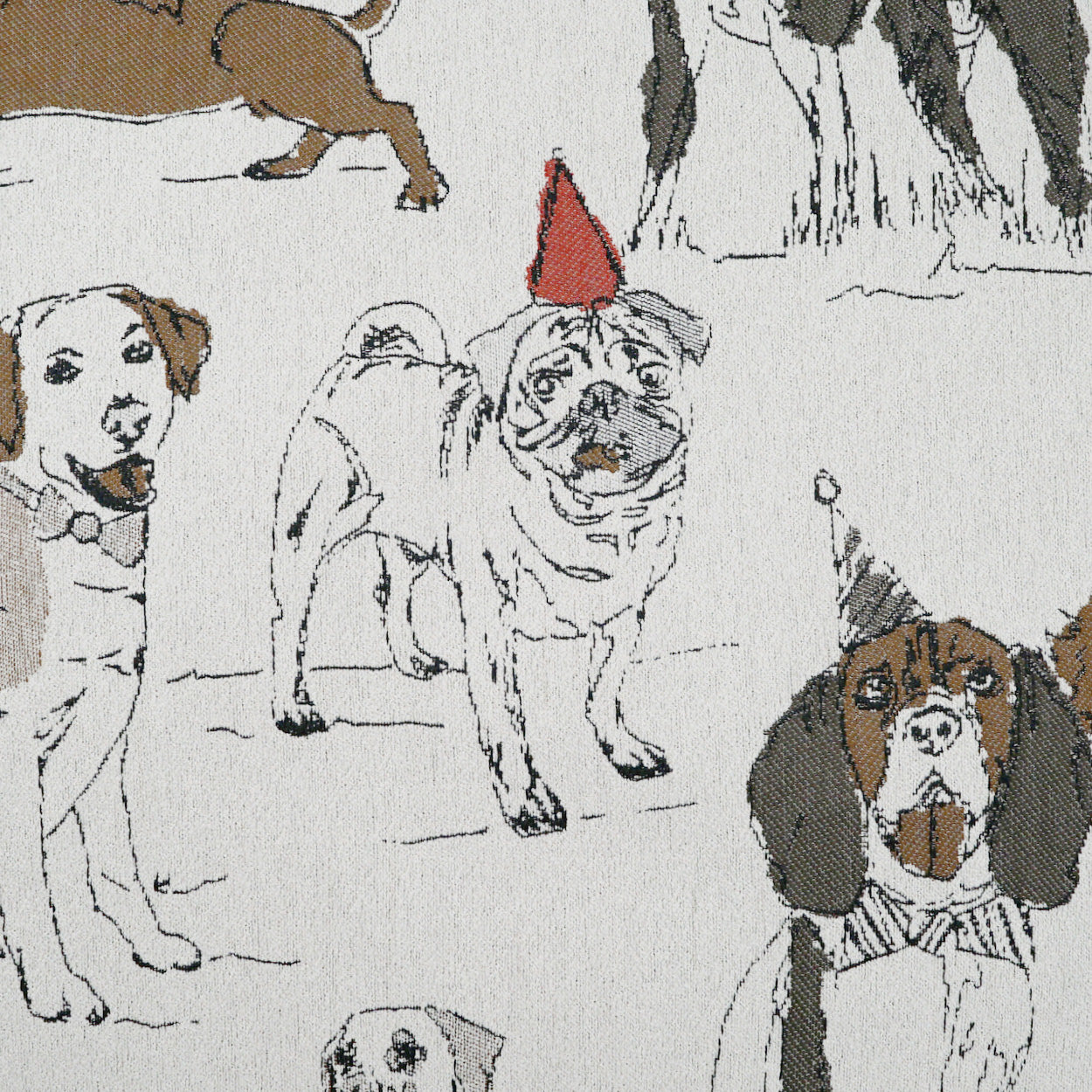 D.V. Kap Home Kennel Club Pillow