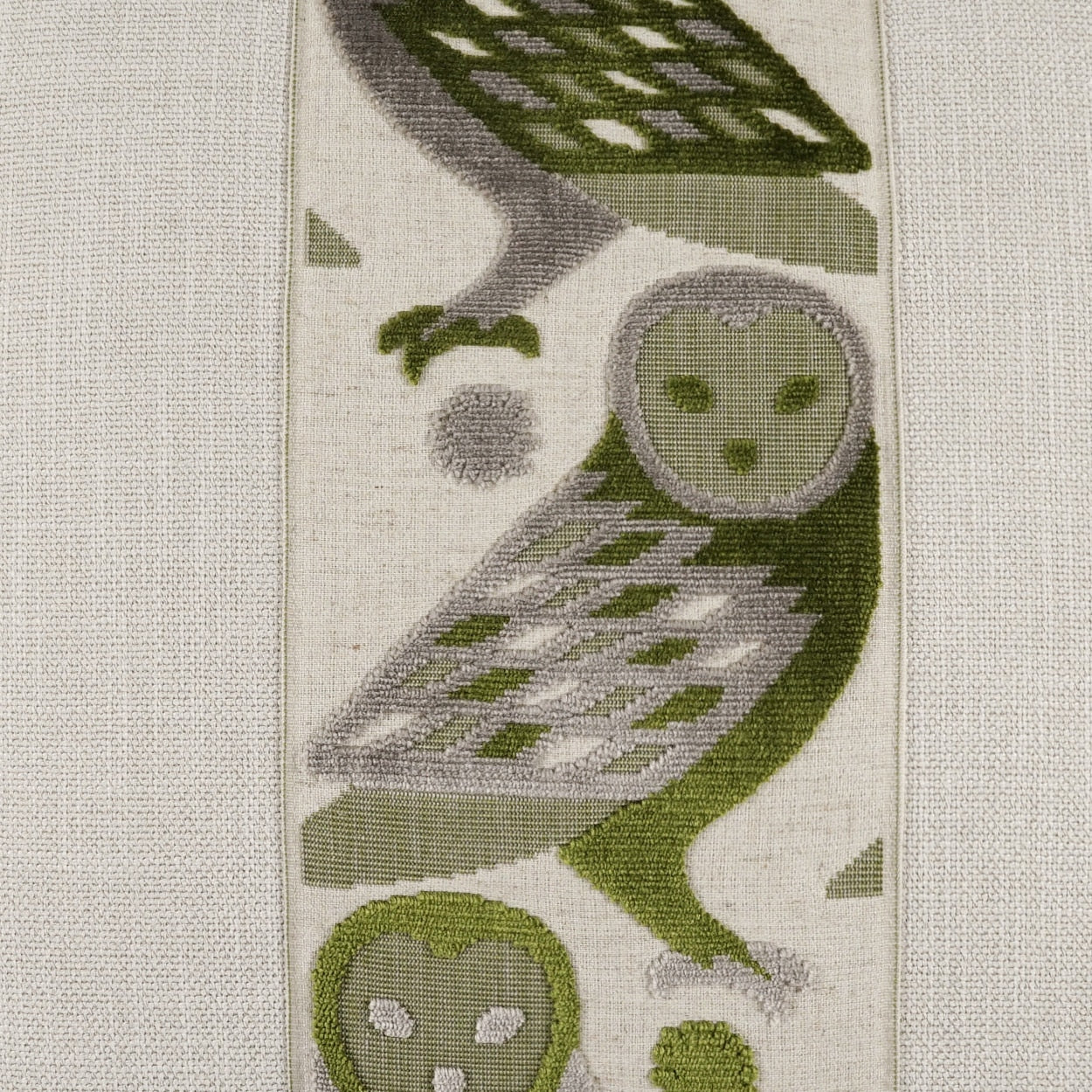 D.V. Kap Home Otus Pillow - Kiwi