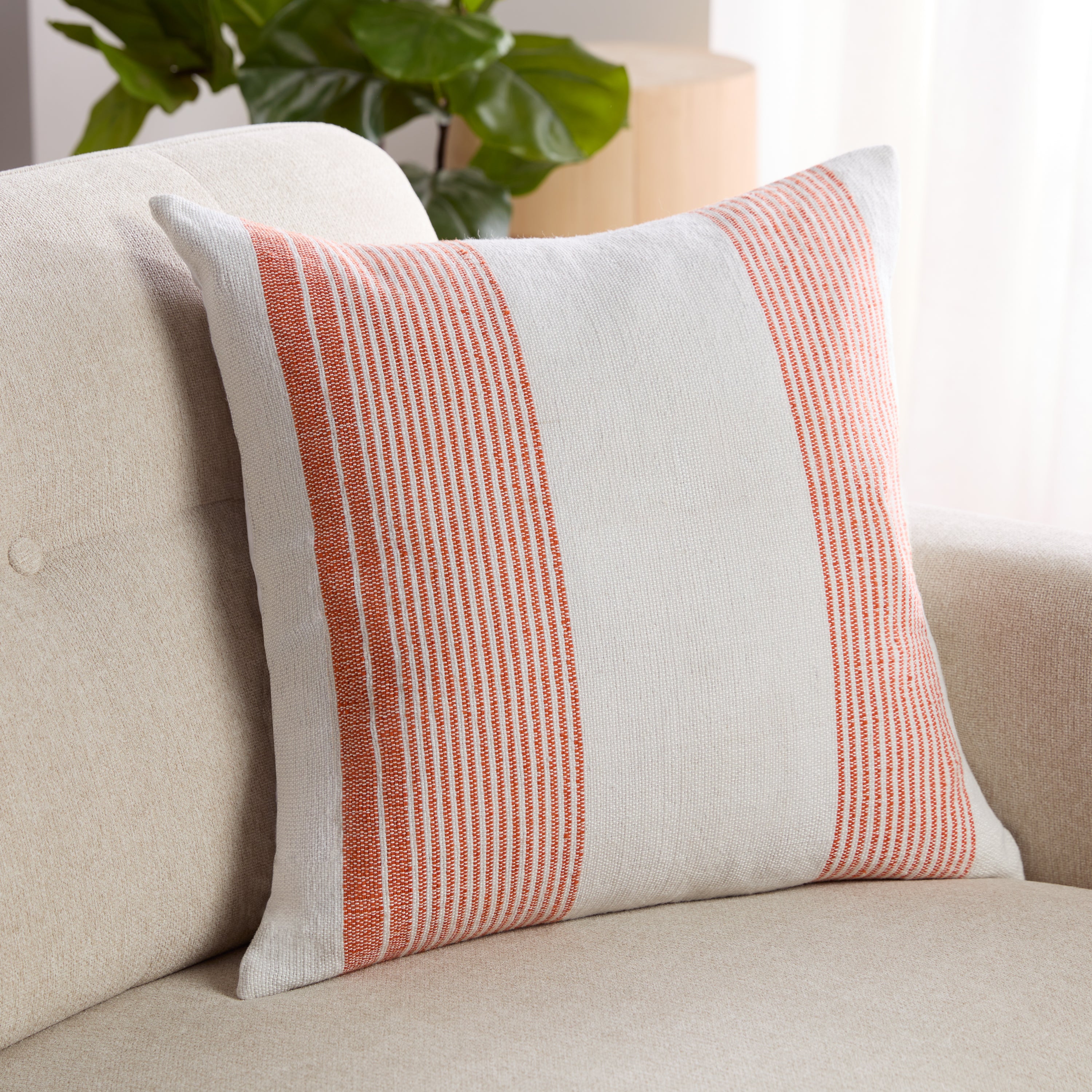 Jaipur Living Parque Pillow - Orange/Gray (ACA09)