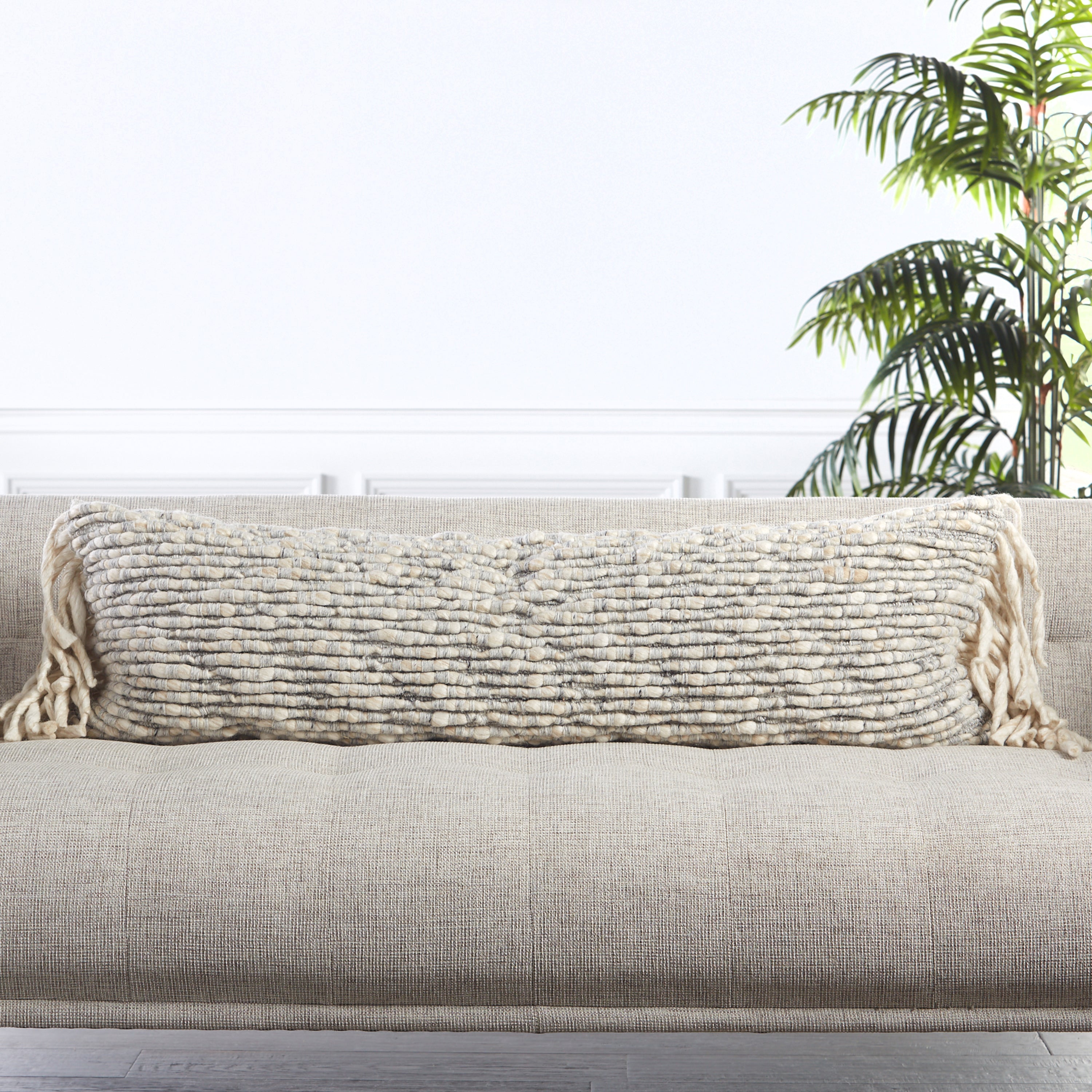 Jaipur Living Artos Pillow - Gray/Cream (AGO01)