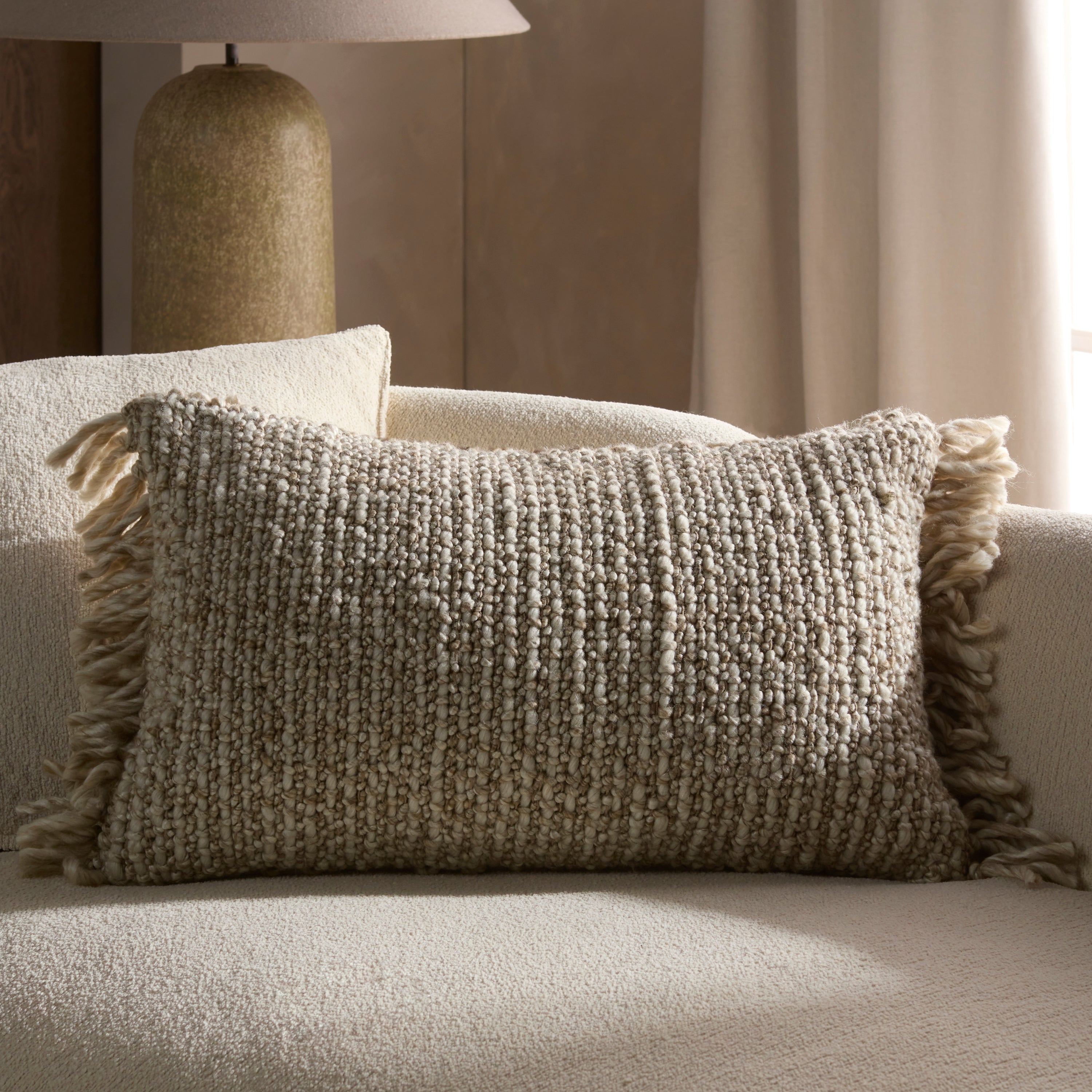 Jaipur Living Mellah Pillow - Tan (AGO21)