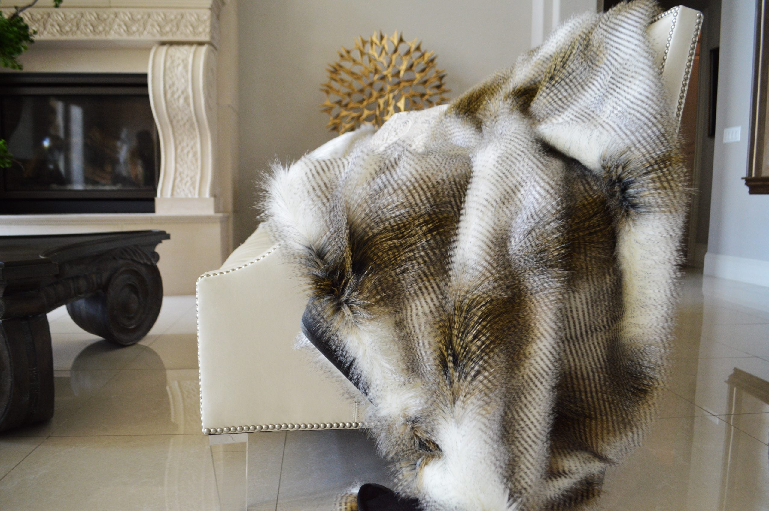 D.V. Kap Home Fur (Cord) Throw - Alaskan Hawk