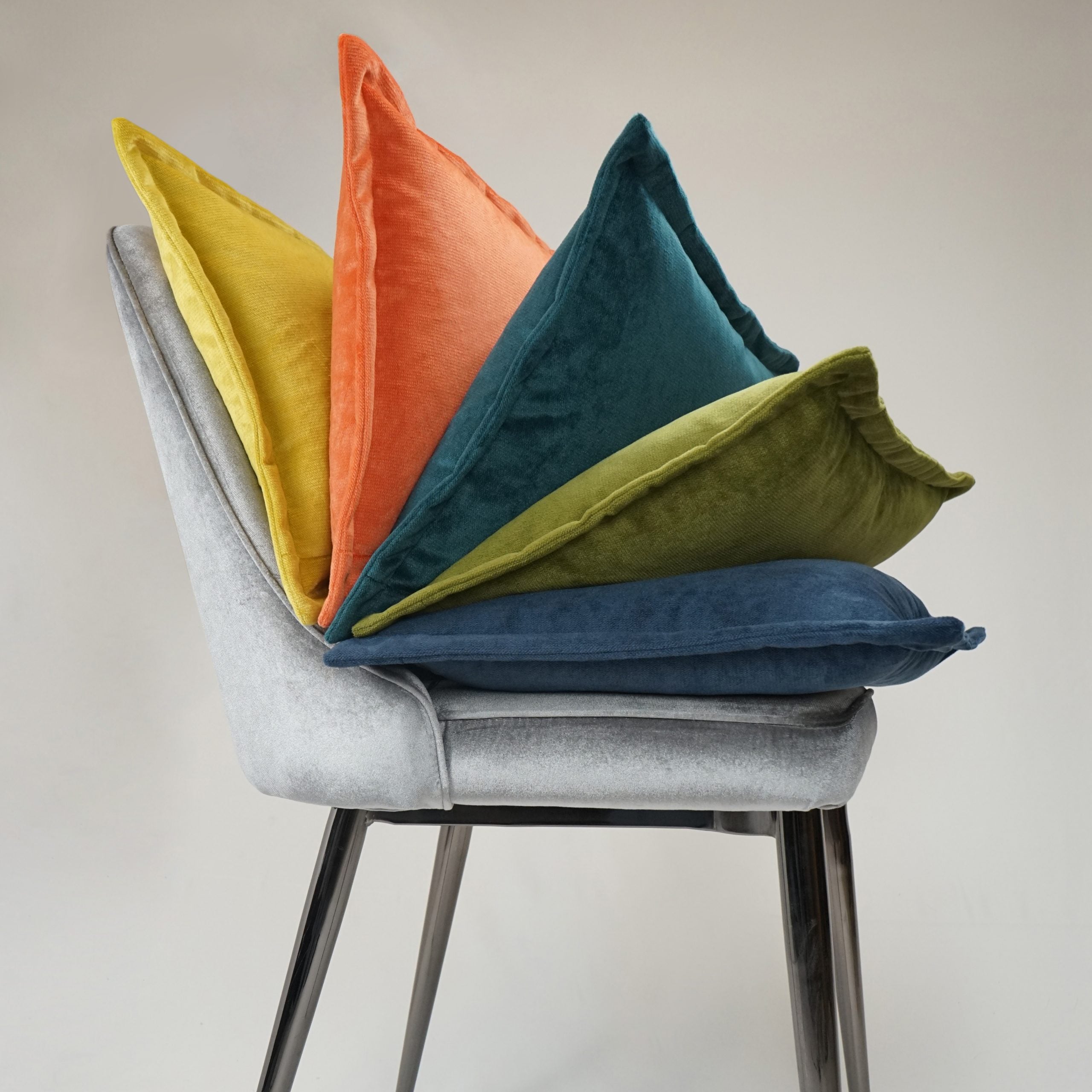 D.V. Kap Home Belvedere Flange Pillow - Mango