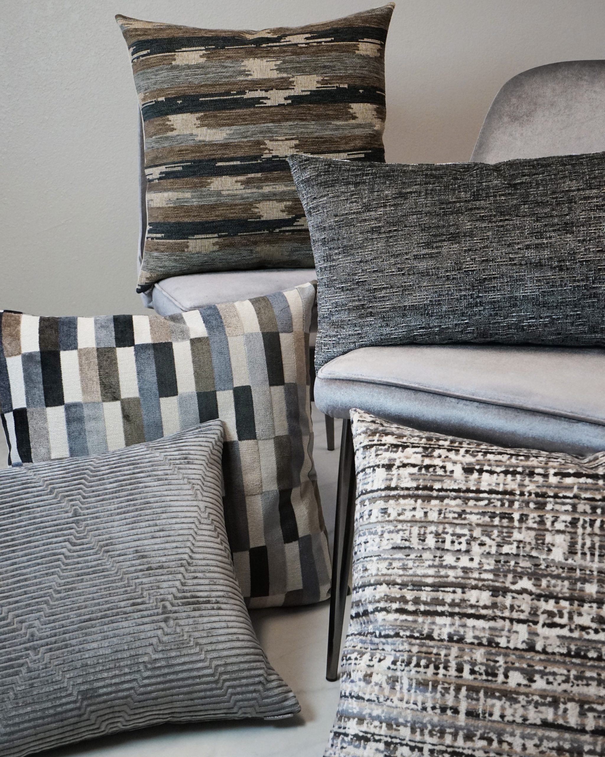 D.V. Kap Home Dynamix Pillow - Graphite
