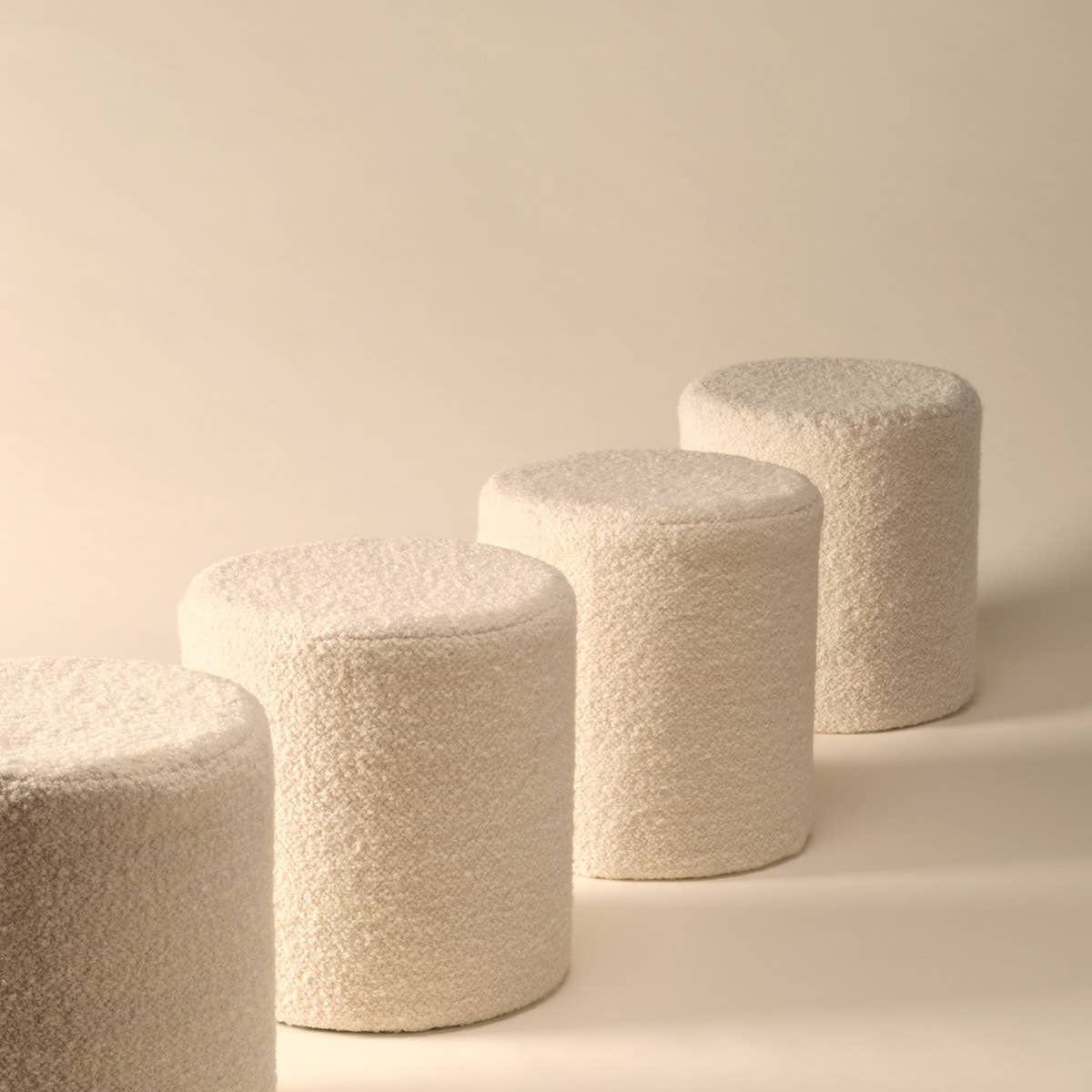 Jaipur Living Folke Pouf - Ivory (FOL03)