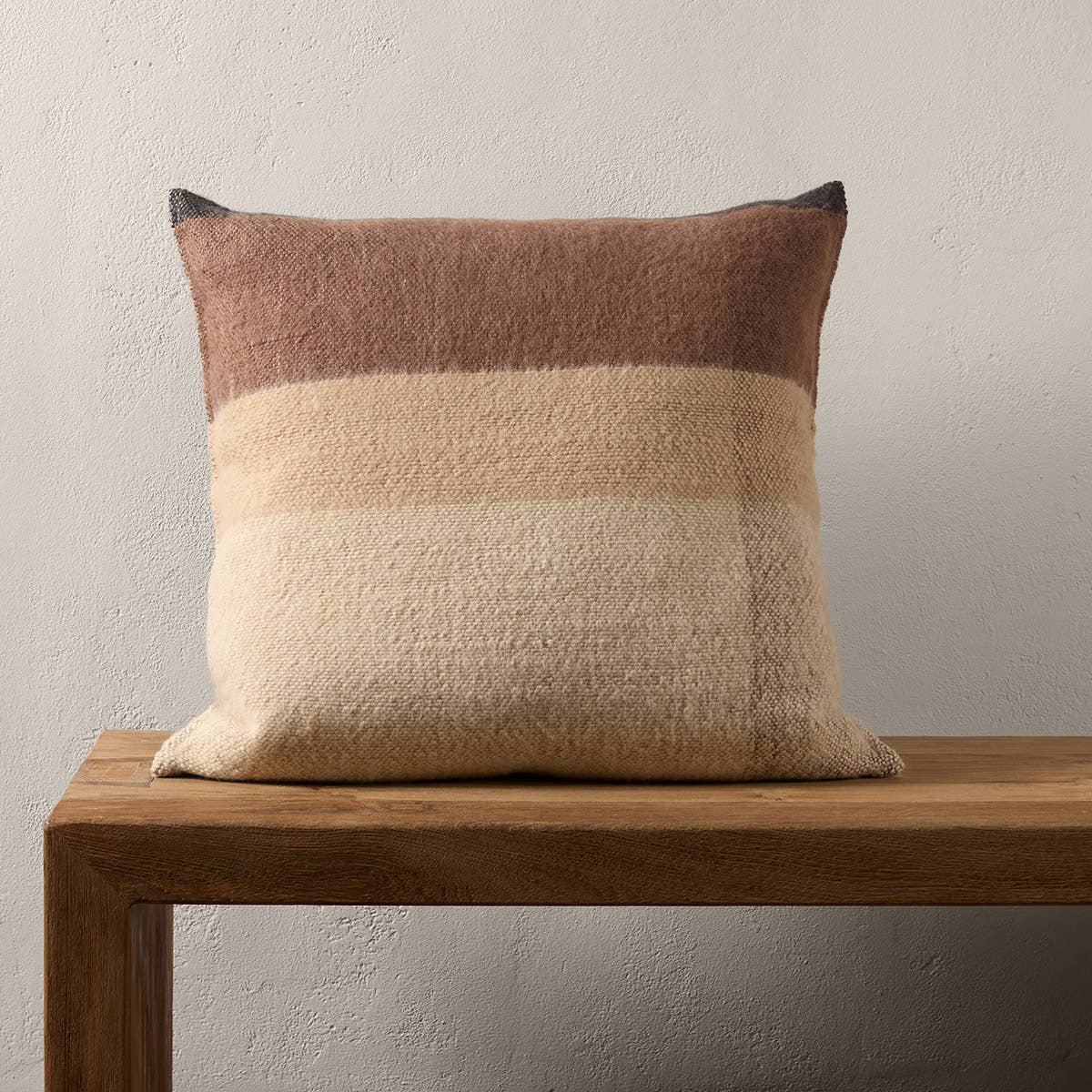 Jaipur Living Margosa Pillow - Tan/Brown (MGP08)