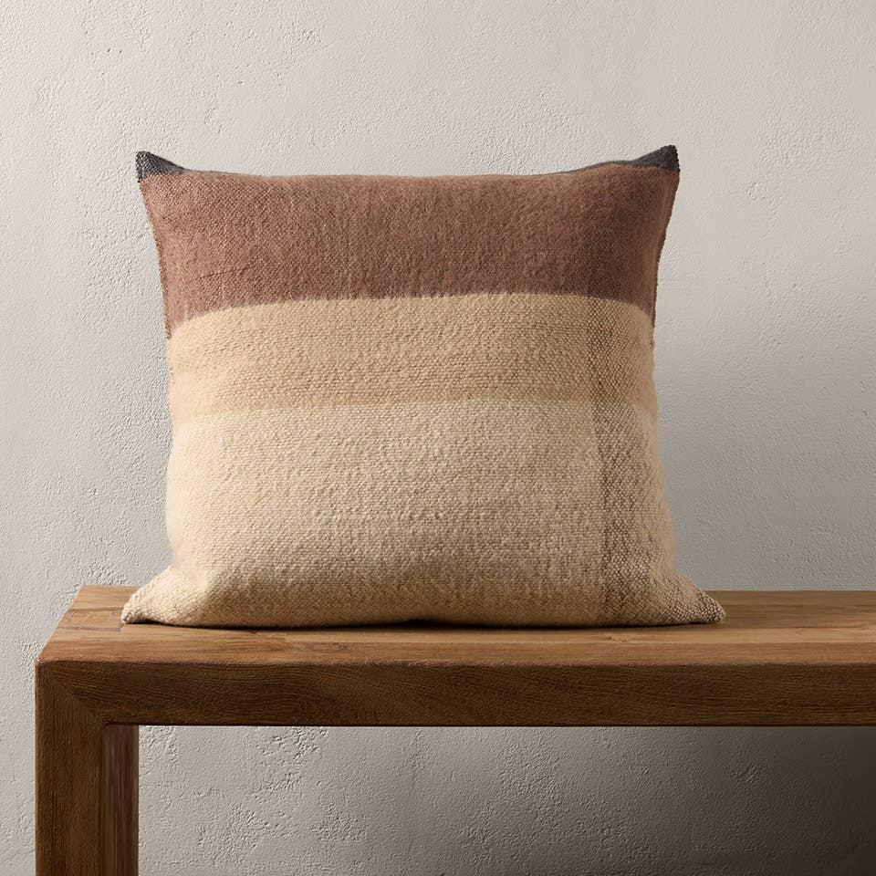 Jaipur Living Margosa Pillow - Tan/Brown (MGP08)