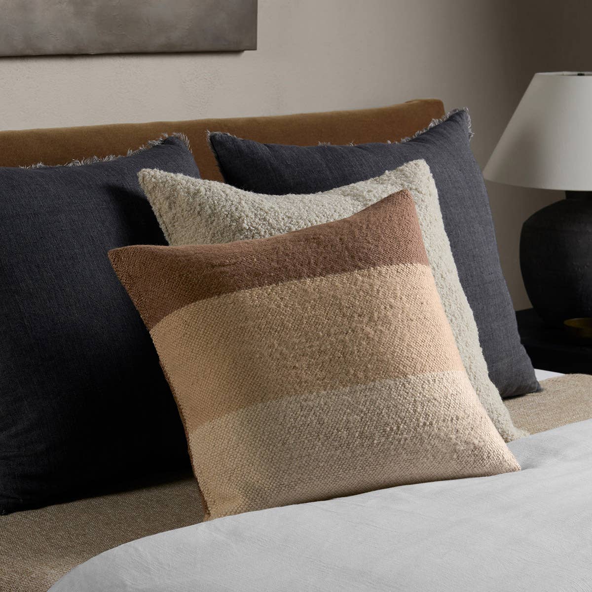 Jaipur Living Margosa Pillow - Tan/Brown (MGP09)