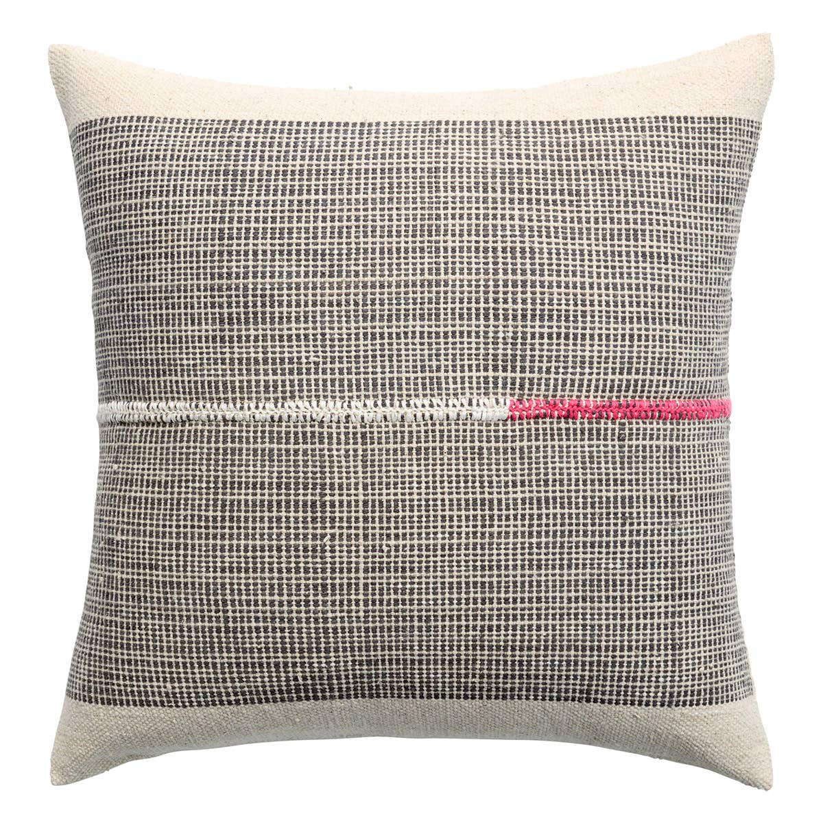 Jaipur Living Margosa Pillow - Red/Tan (MGP13)