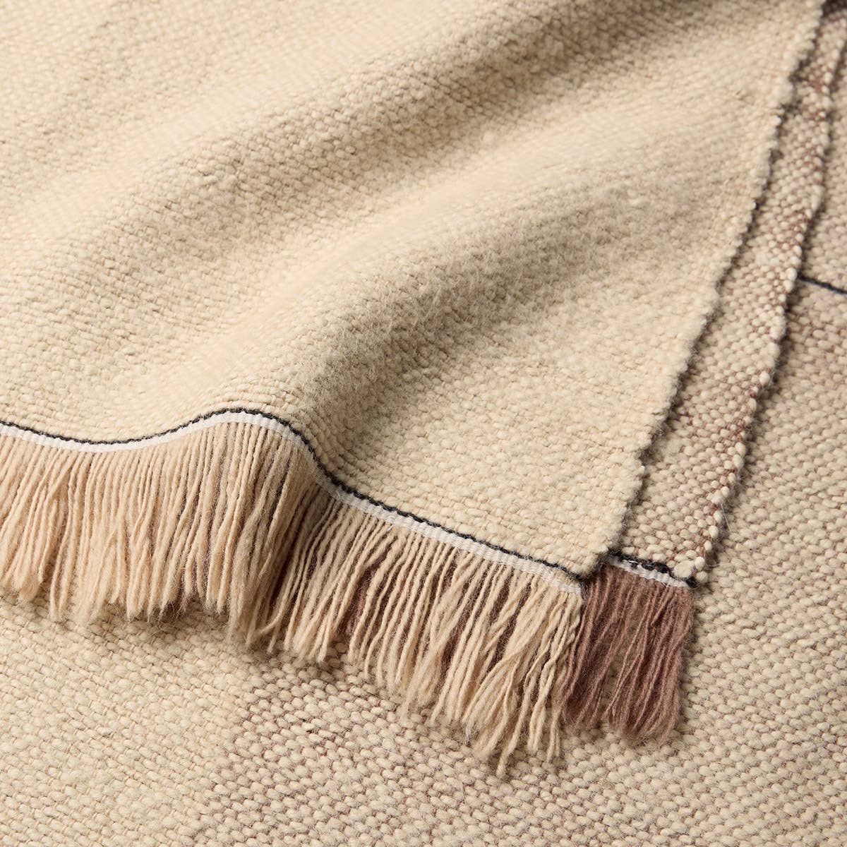 Jaipur Living Margosa Throw - Ivory/Brown (MGT05)
