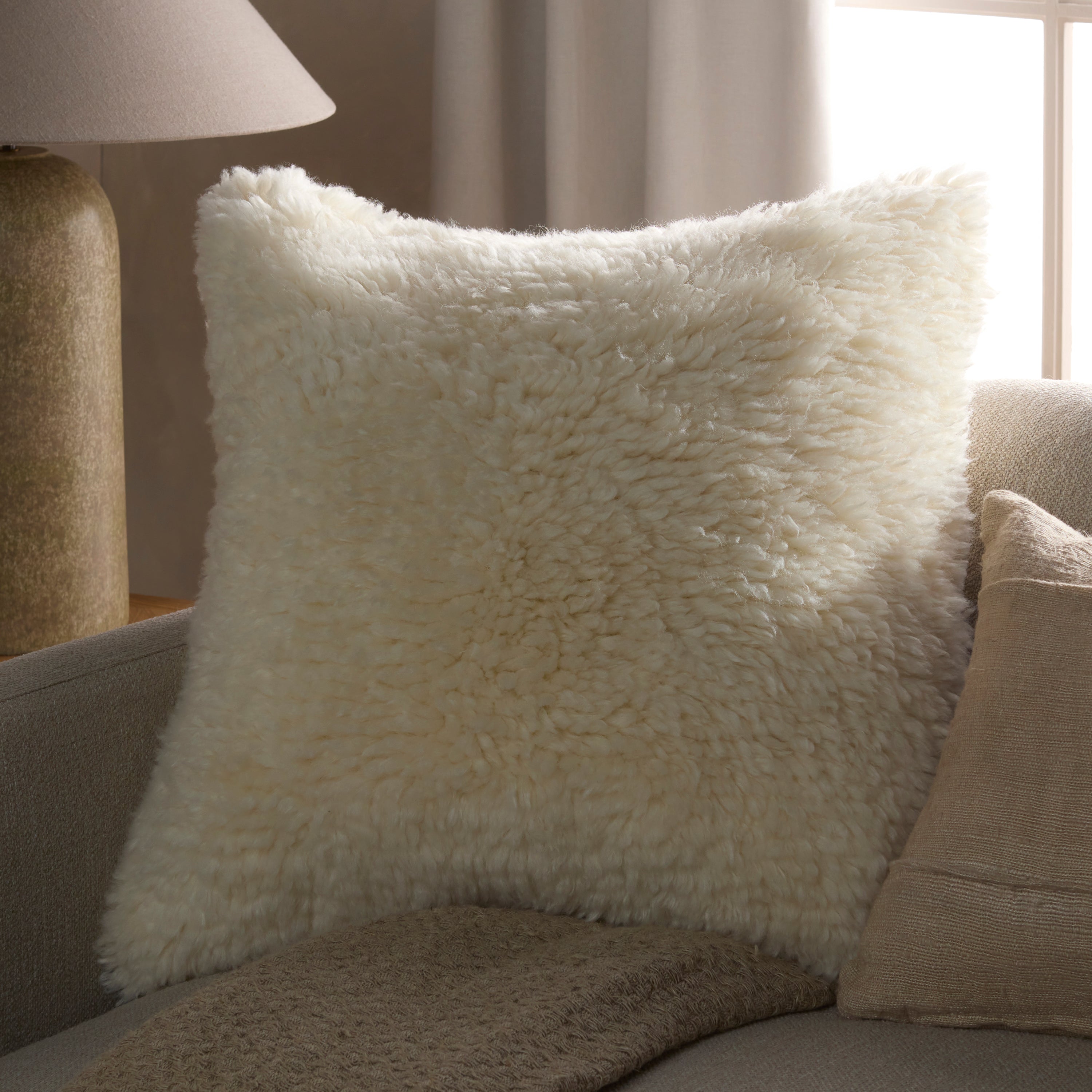 Jaipur Living Jardine Pillow - White (MNT06)