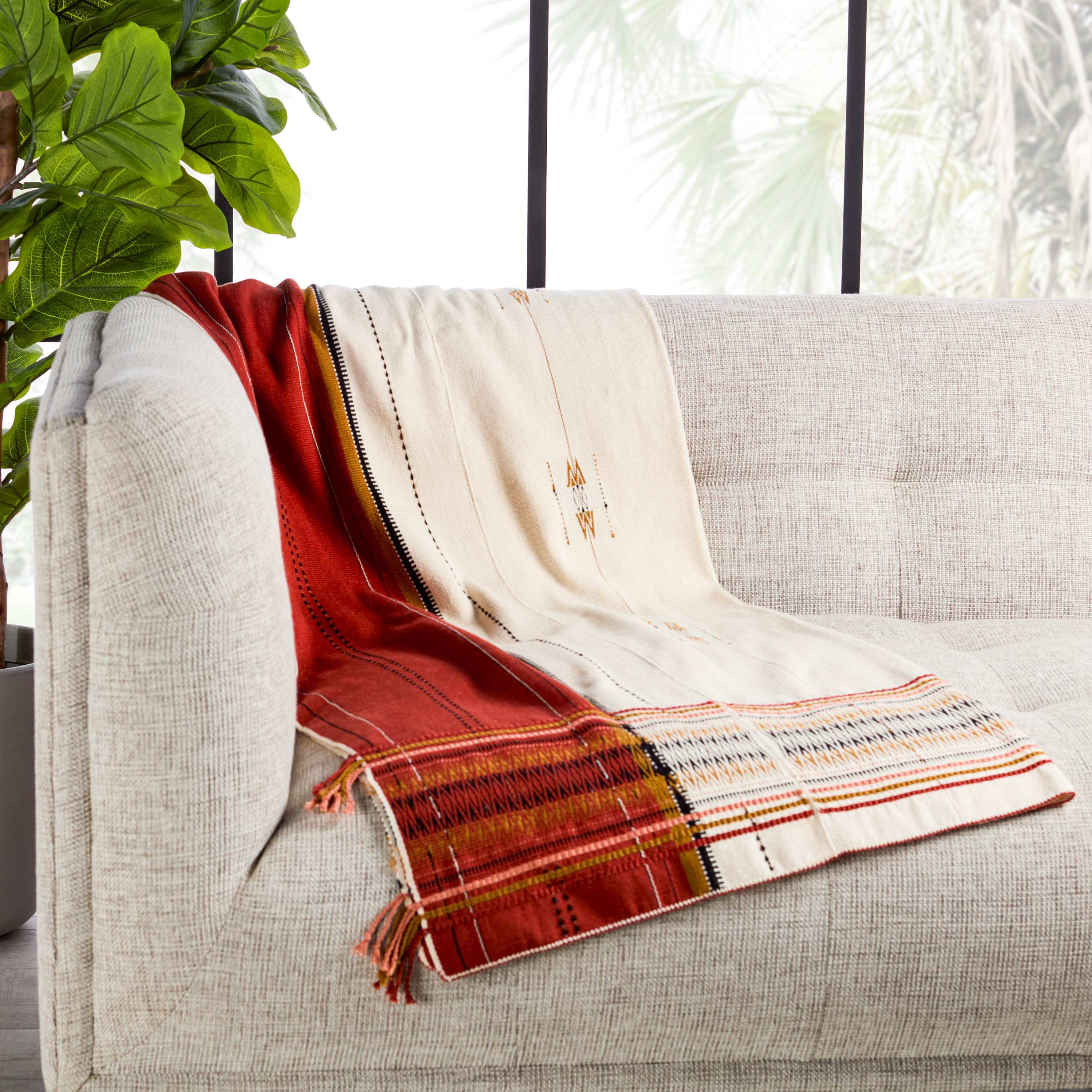 Jaipur Living Angami Throw - Red/Cream (NGD09)