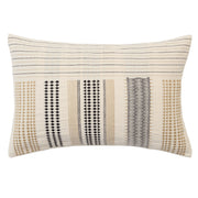 Jaipur Living Lumami Pillow - Cream/Black (NGW38)