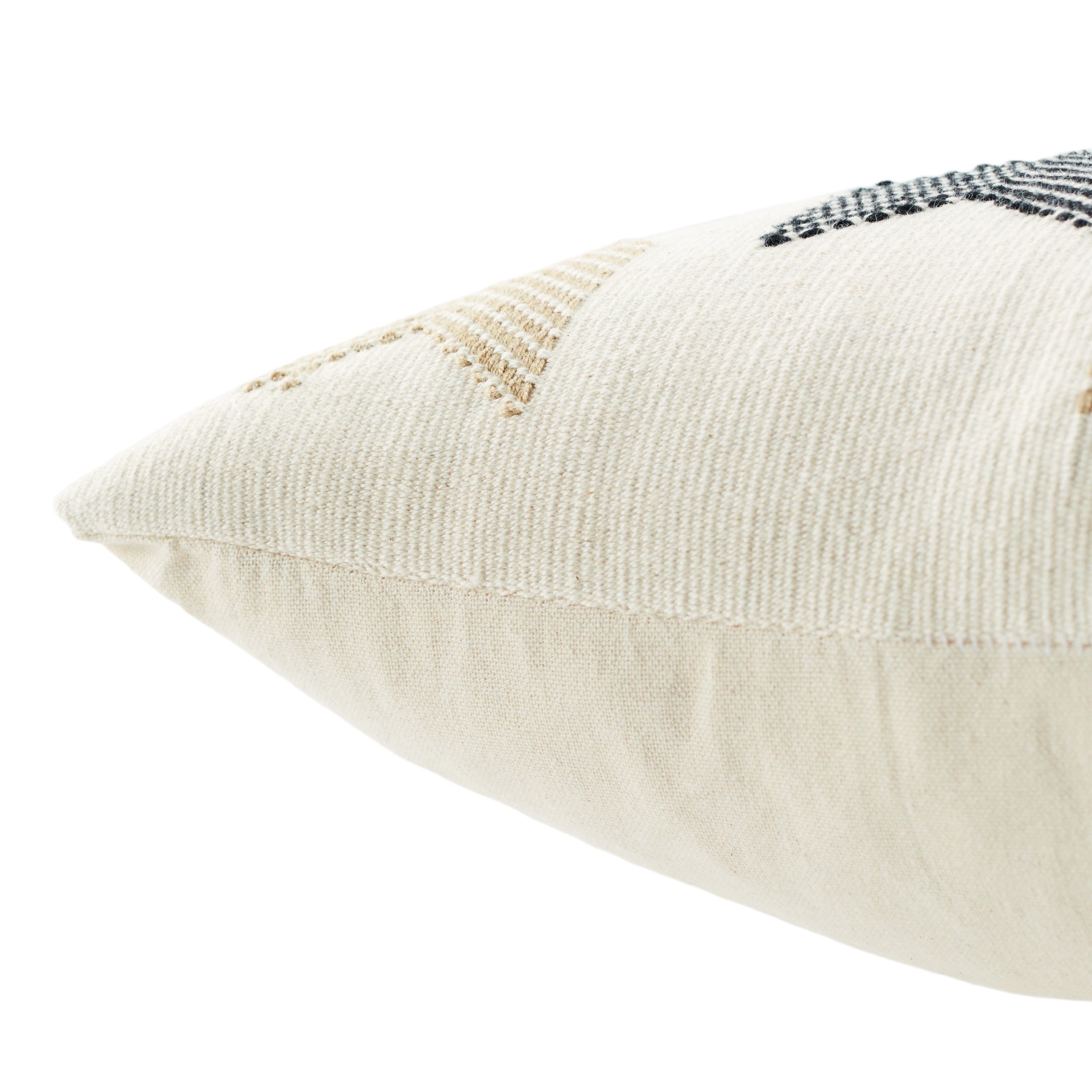 Jaipur Living Longkhum Pillow - Cream/Black (NGW40)