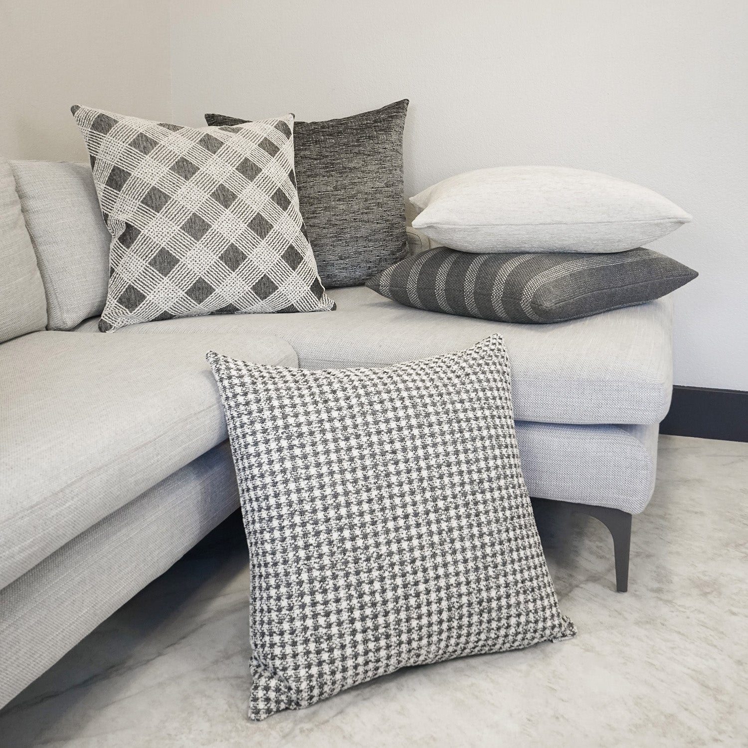 D.V. Kap Home Cuddle Pillow - Fog