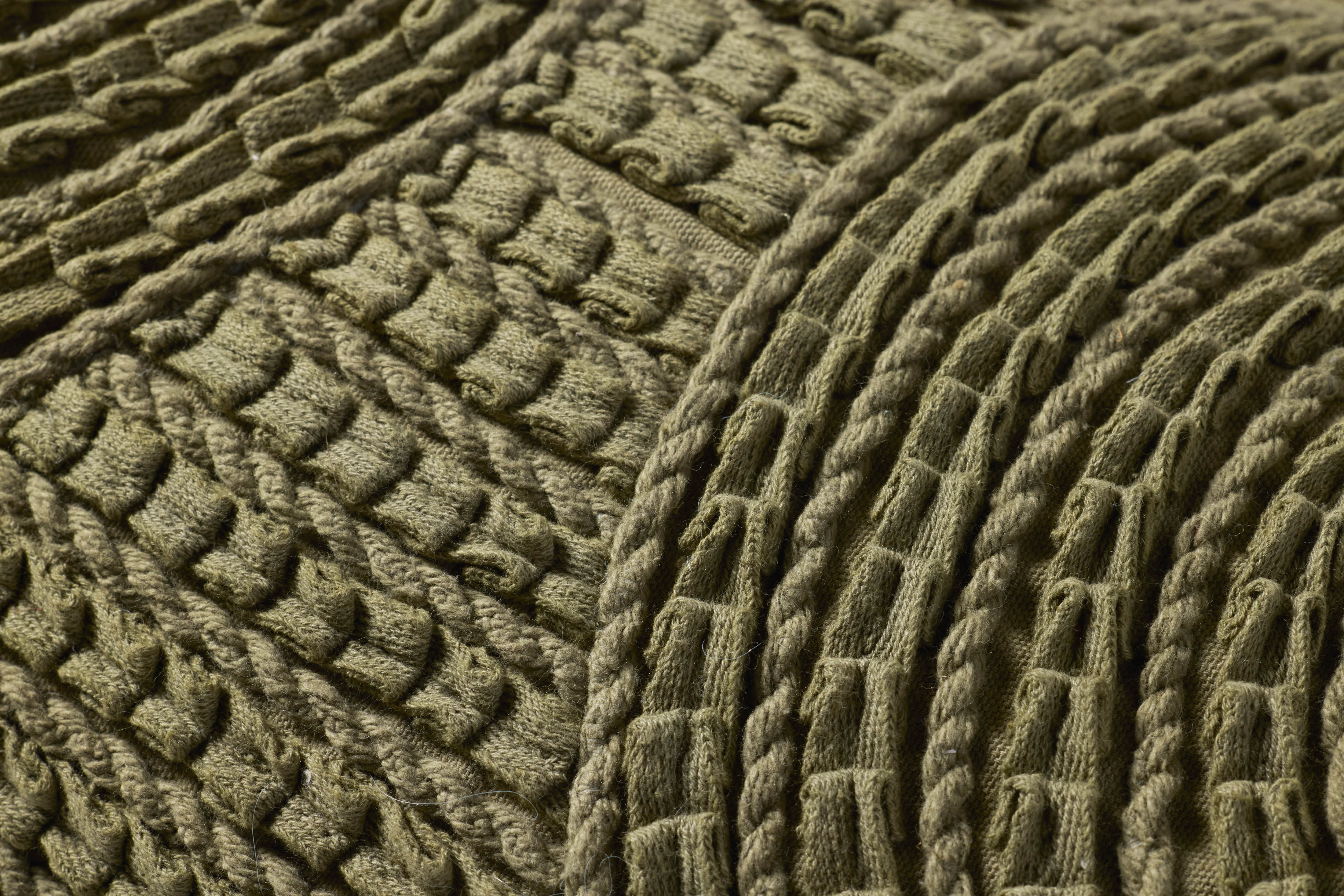 Loloi Pillow - Moss   (PLL0173)