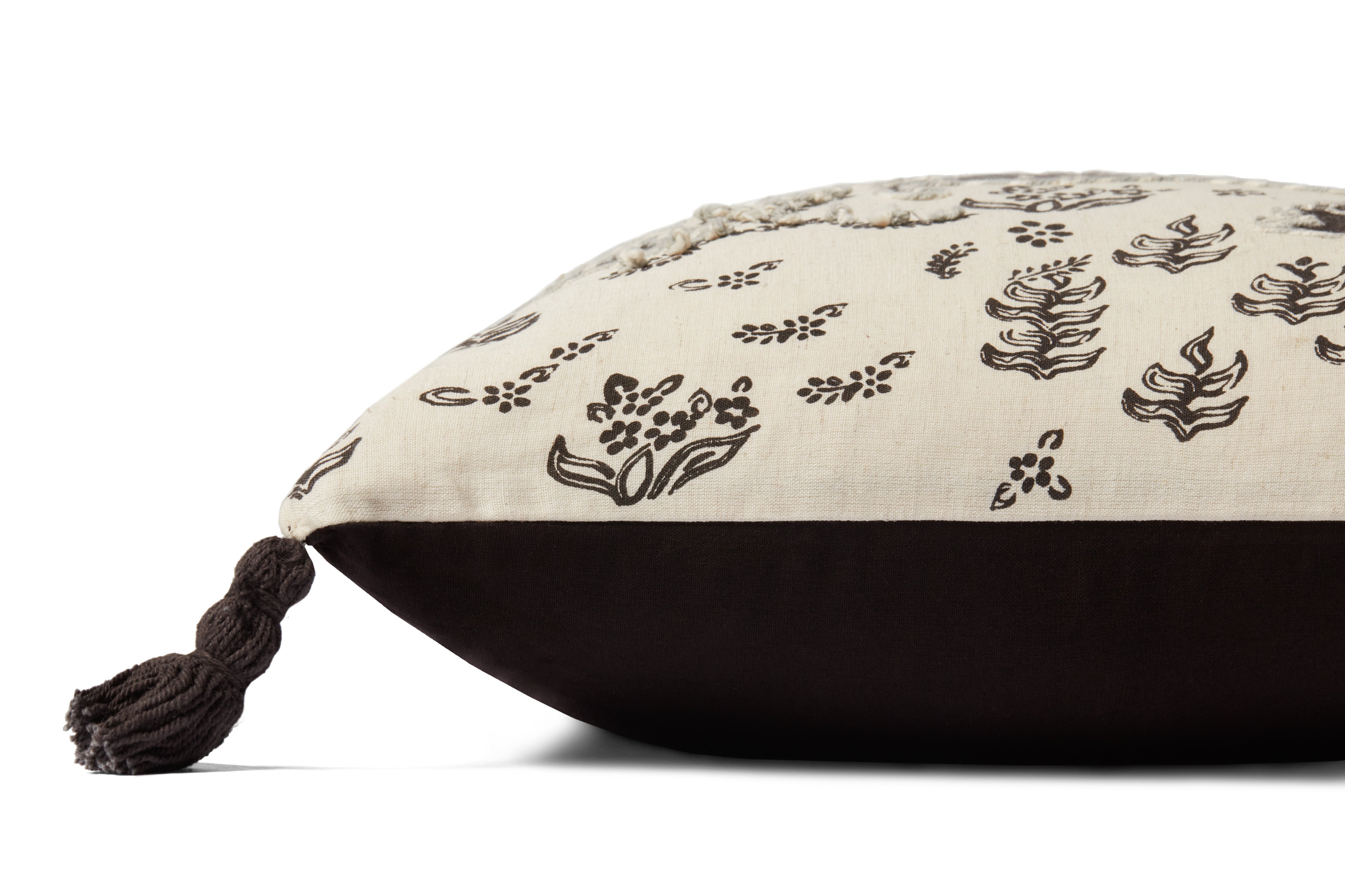 Loloi Pillow - Ivory / Black (PLL0025)