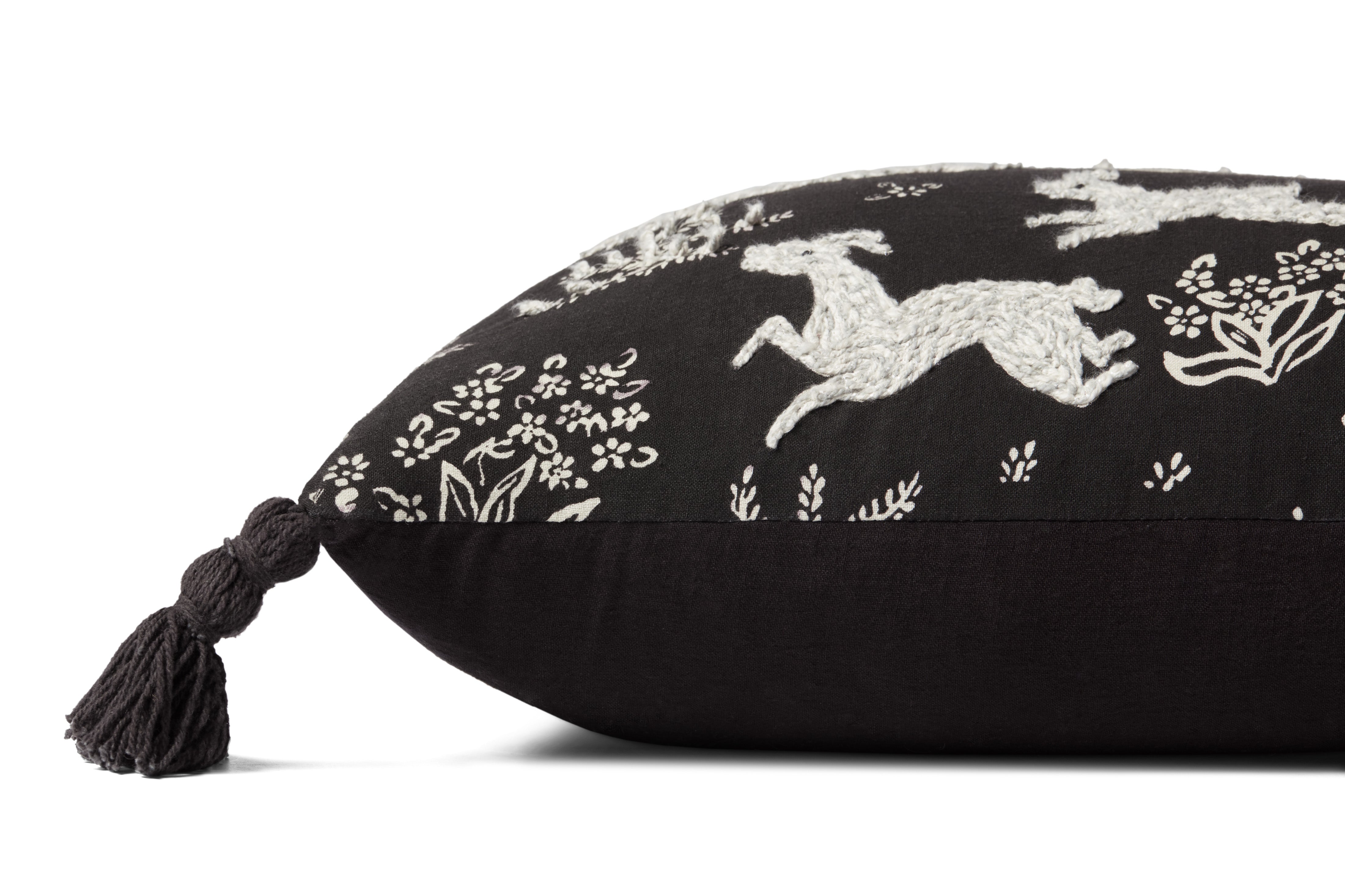 Loloi Pillow - Black / Ivory (PLL0027)