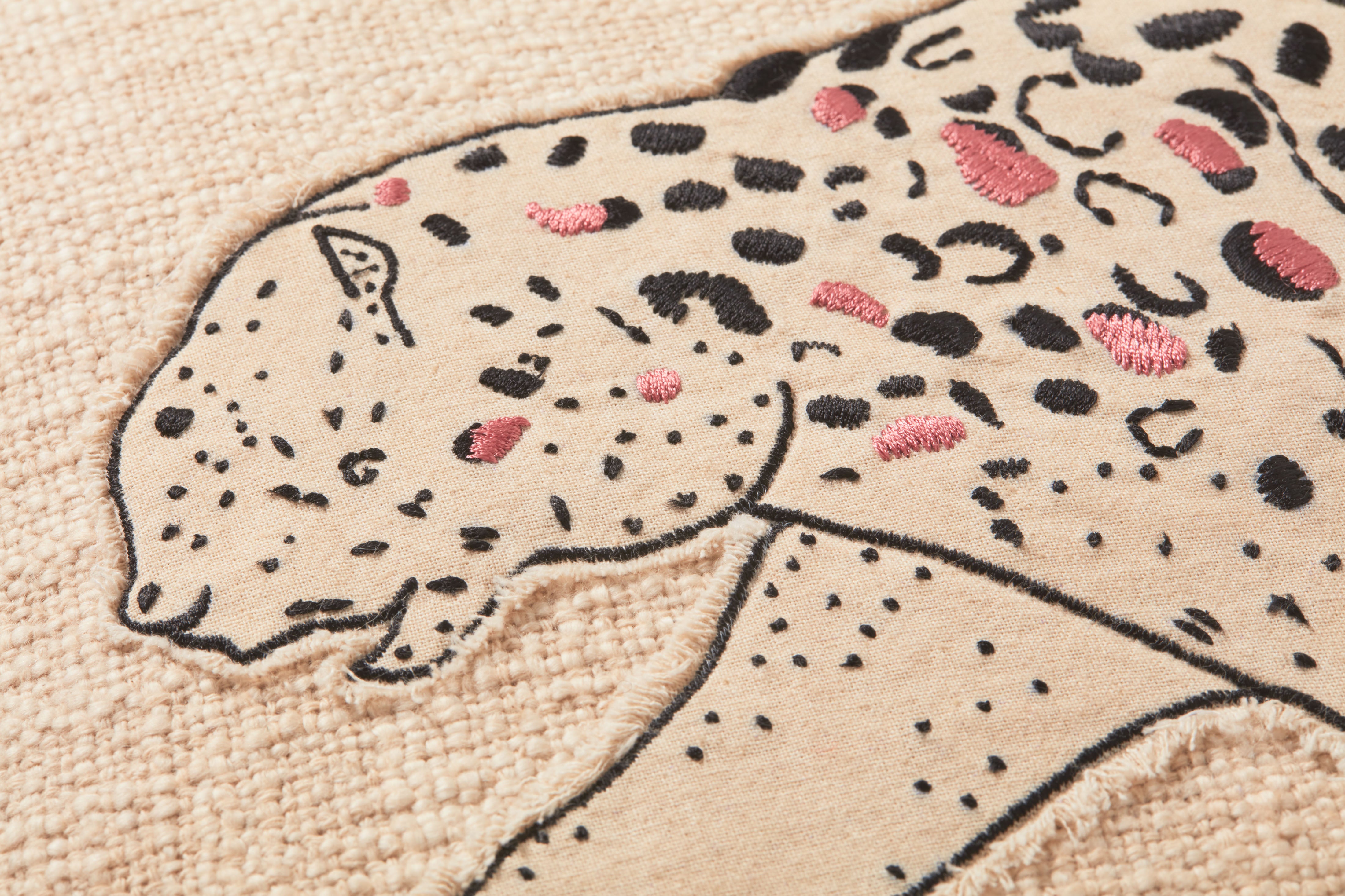Loloi Pillow - Ivory / Black (PLL0054)
