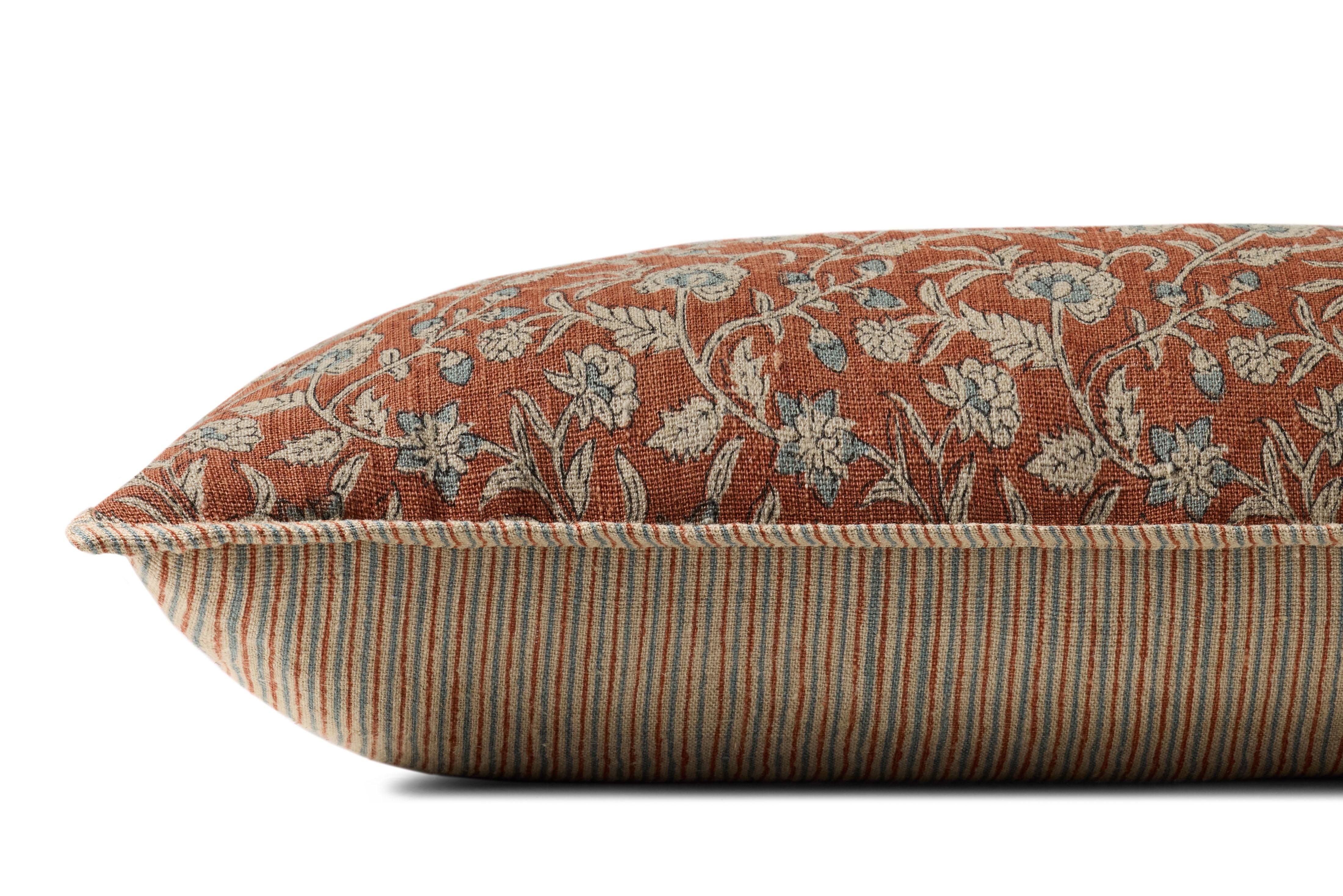 Loloi Pillow - Brick / Multi (PLL0164)