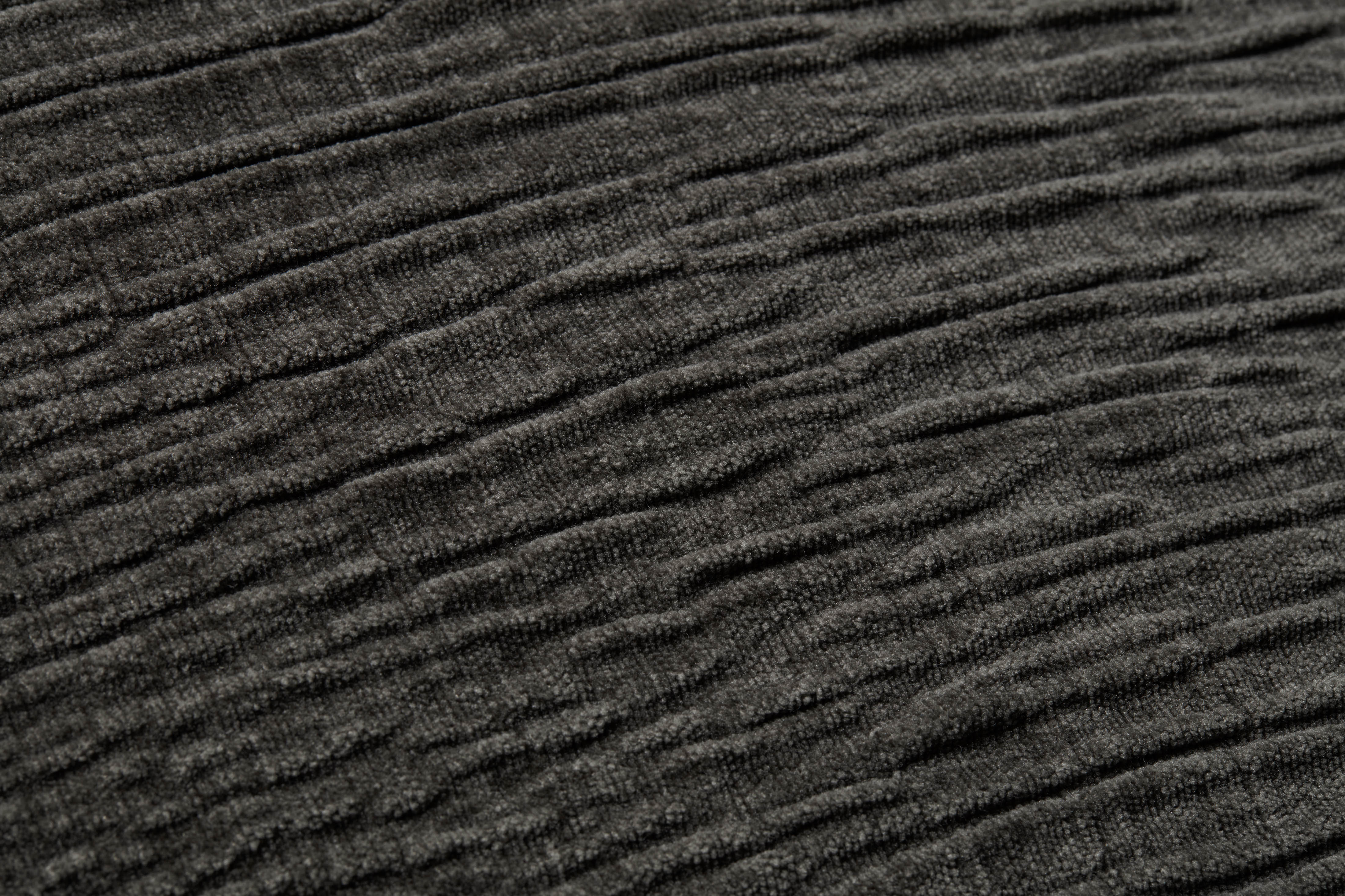 Loloi Pillow - Charcoal (PLL0097)