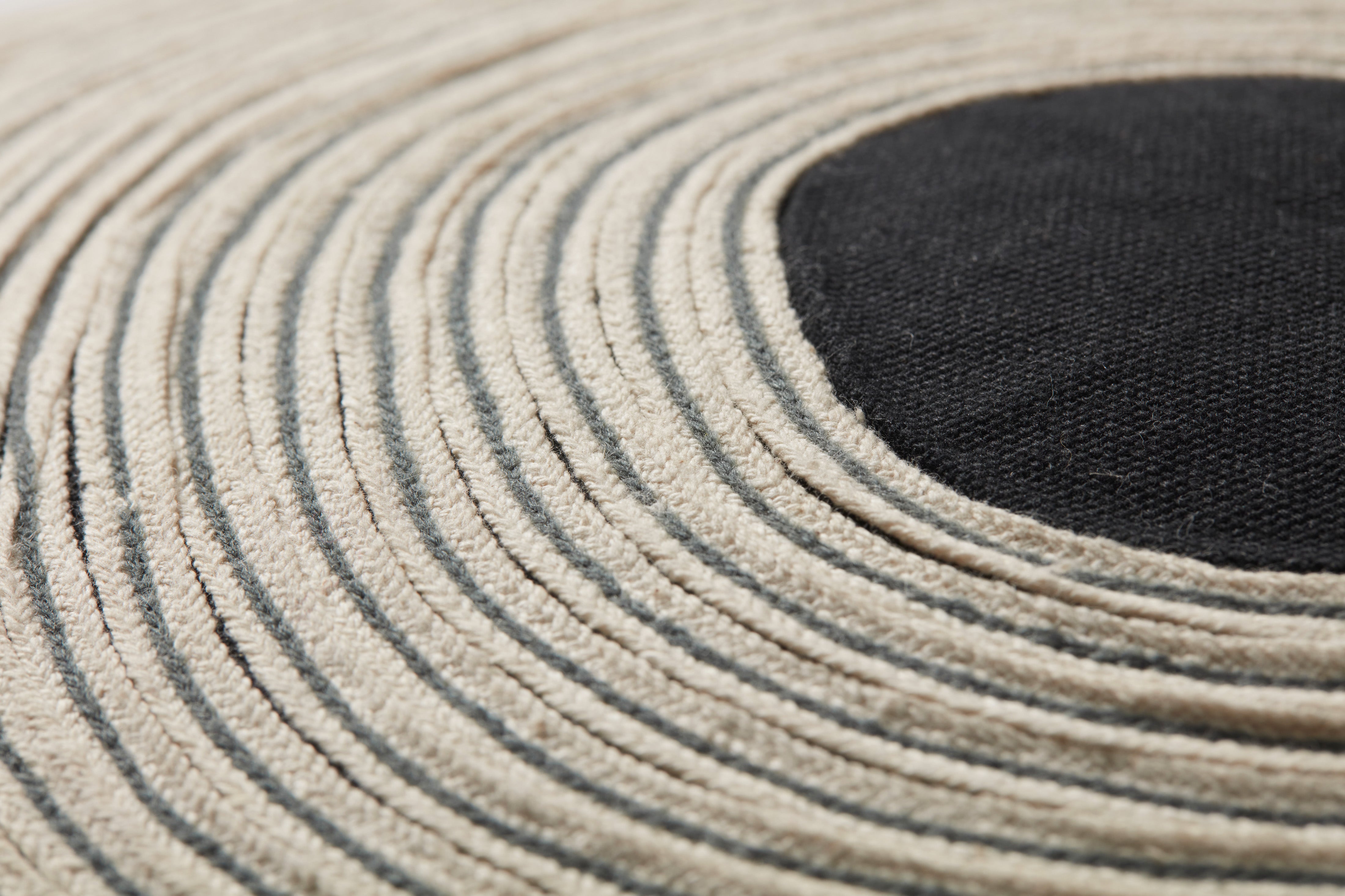 Loloi Pillow - Black / Natural (PLL0035)