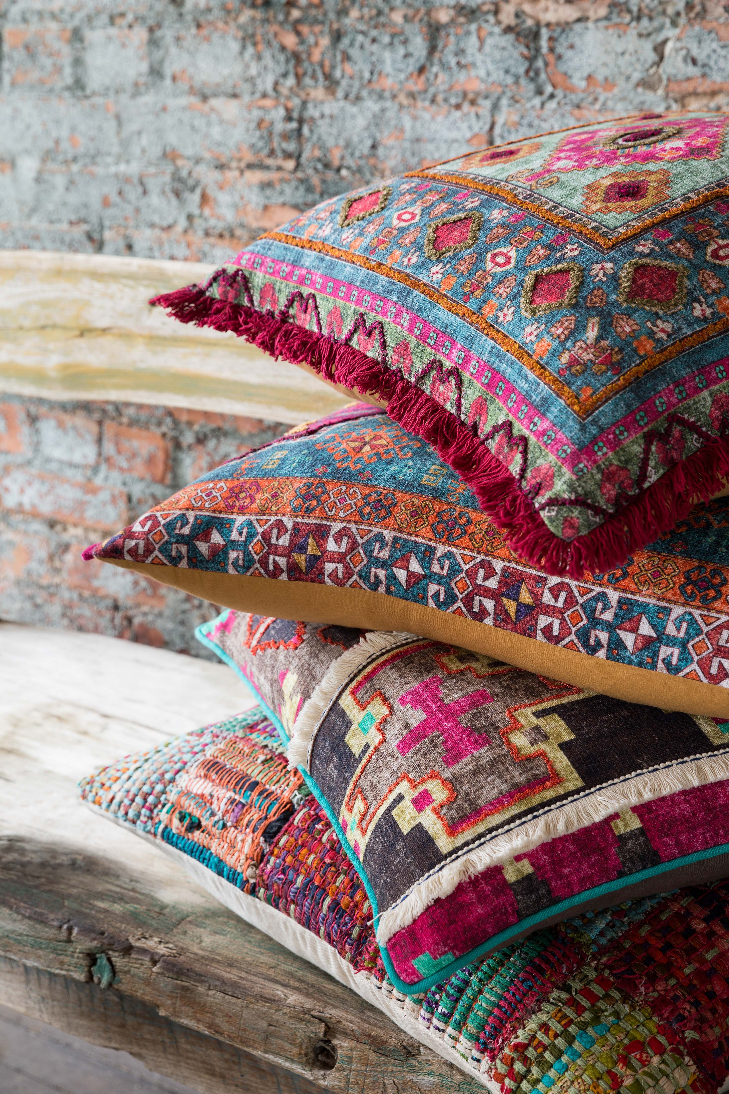 Loloi Weave Pillow - Thumbnail 2