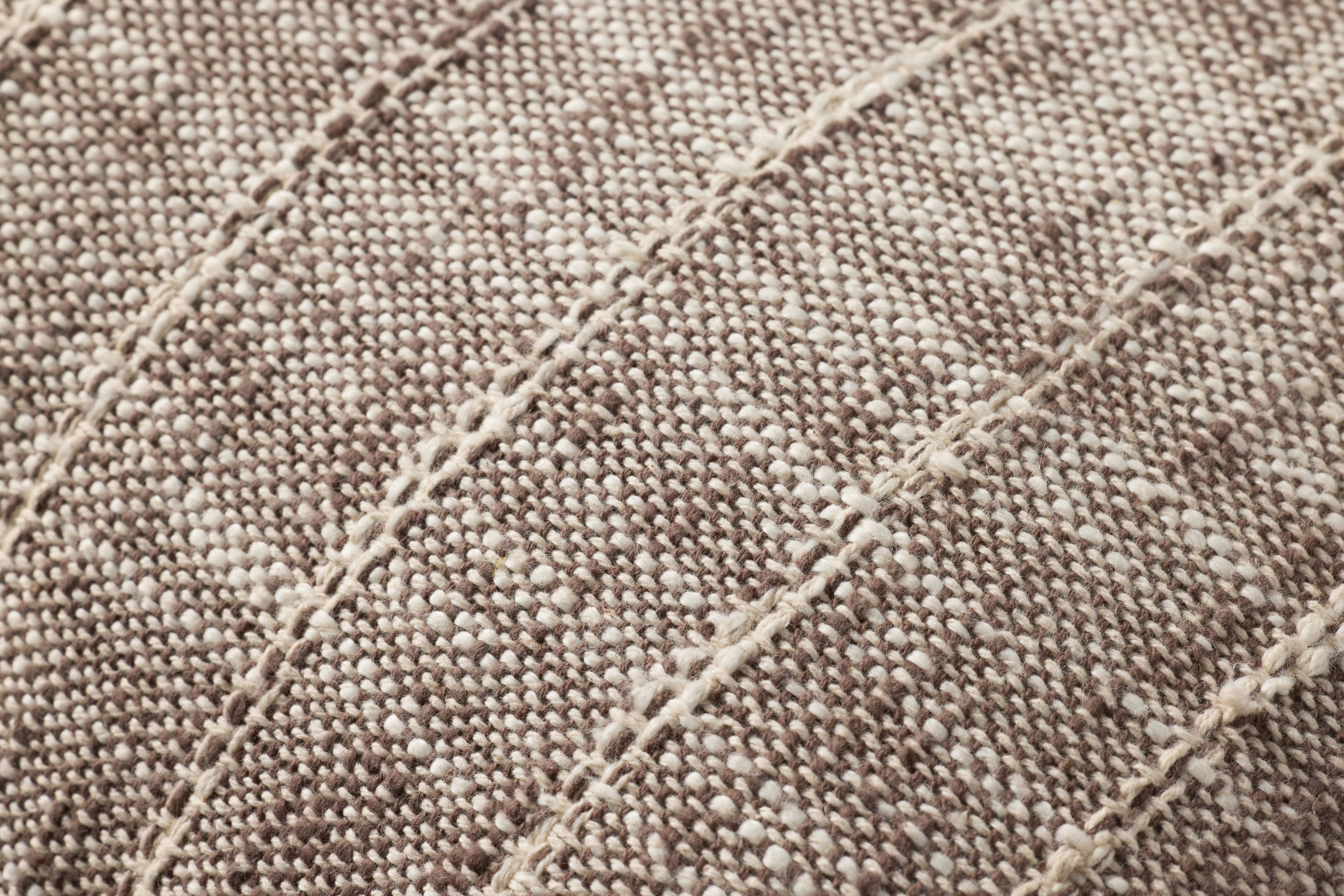 Loloi Pillow - Brown / Ivory (PLL0183)