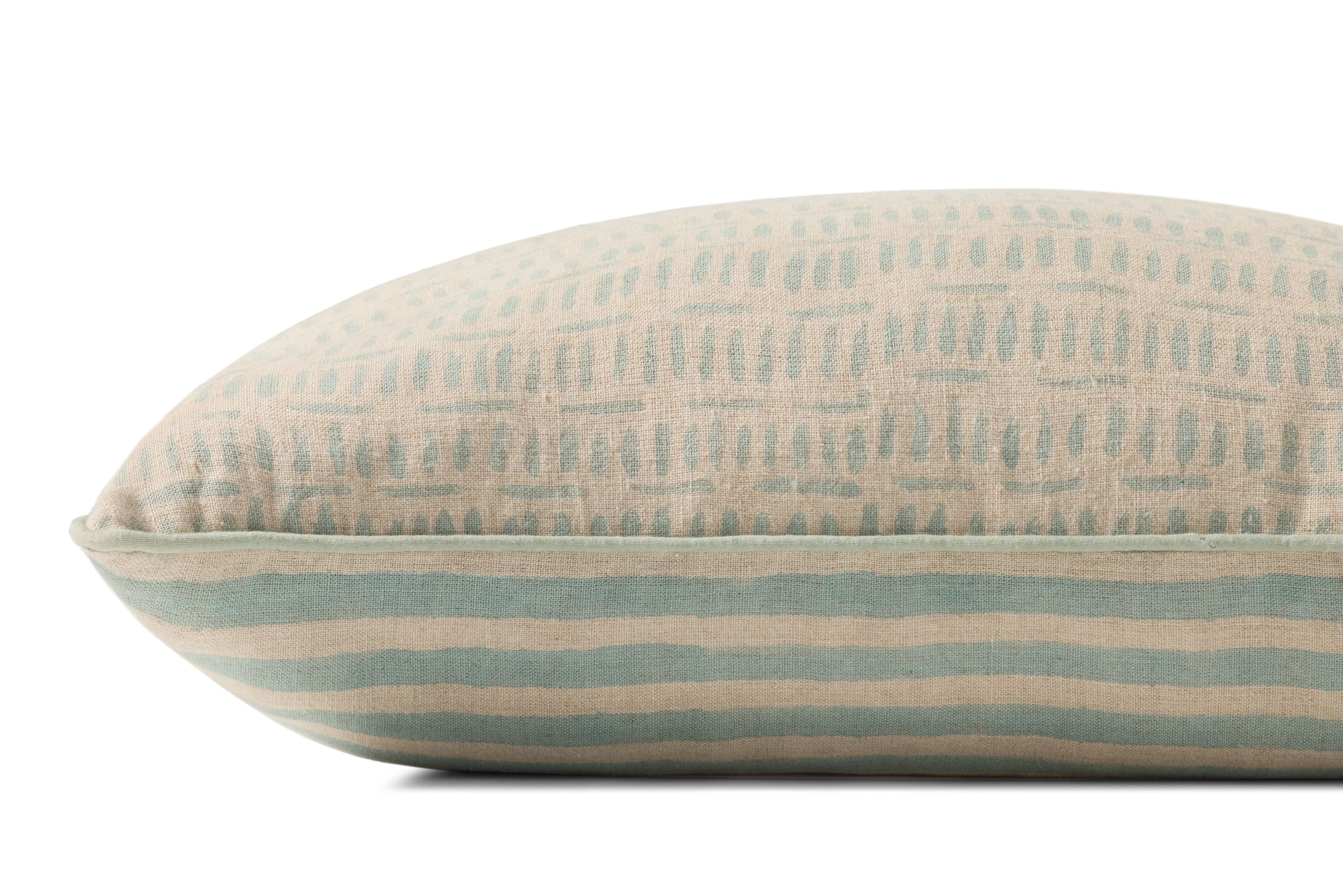 Loloi Pillow - Lt. Blue (PLL0162)