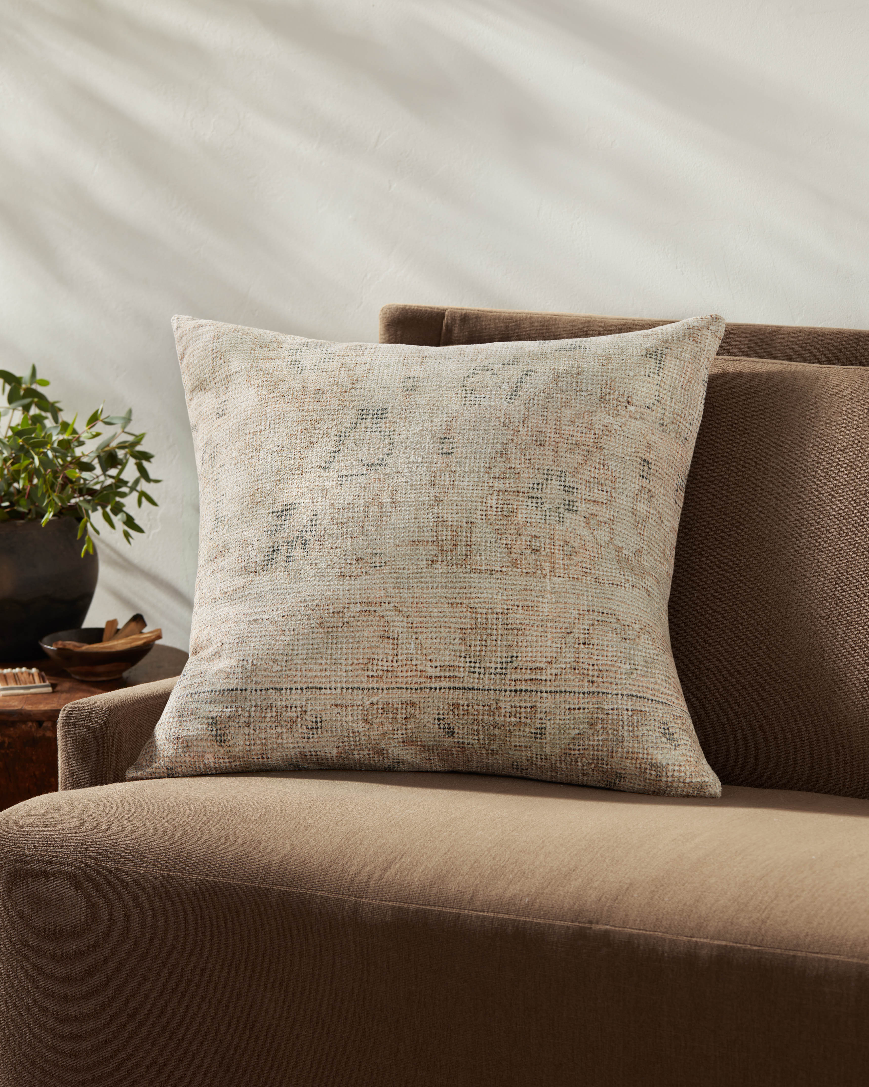 Amber Lewis x Loloi Celestia Pillow - Natural / Blue (PAL0042)
