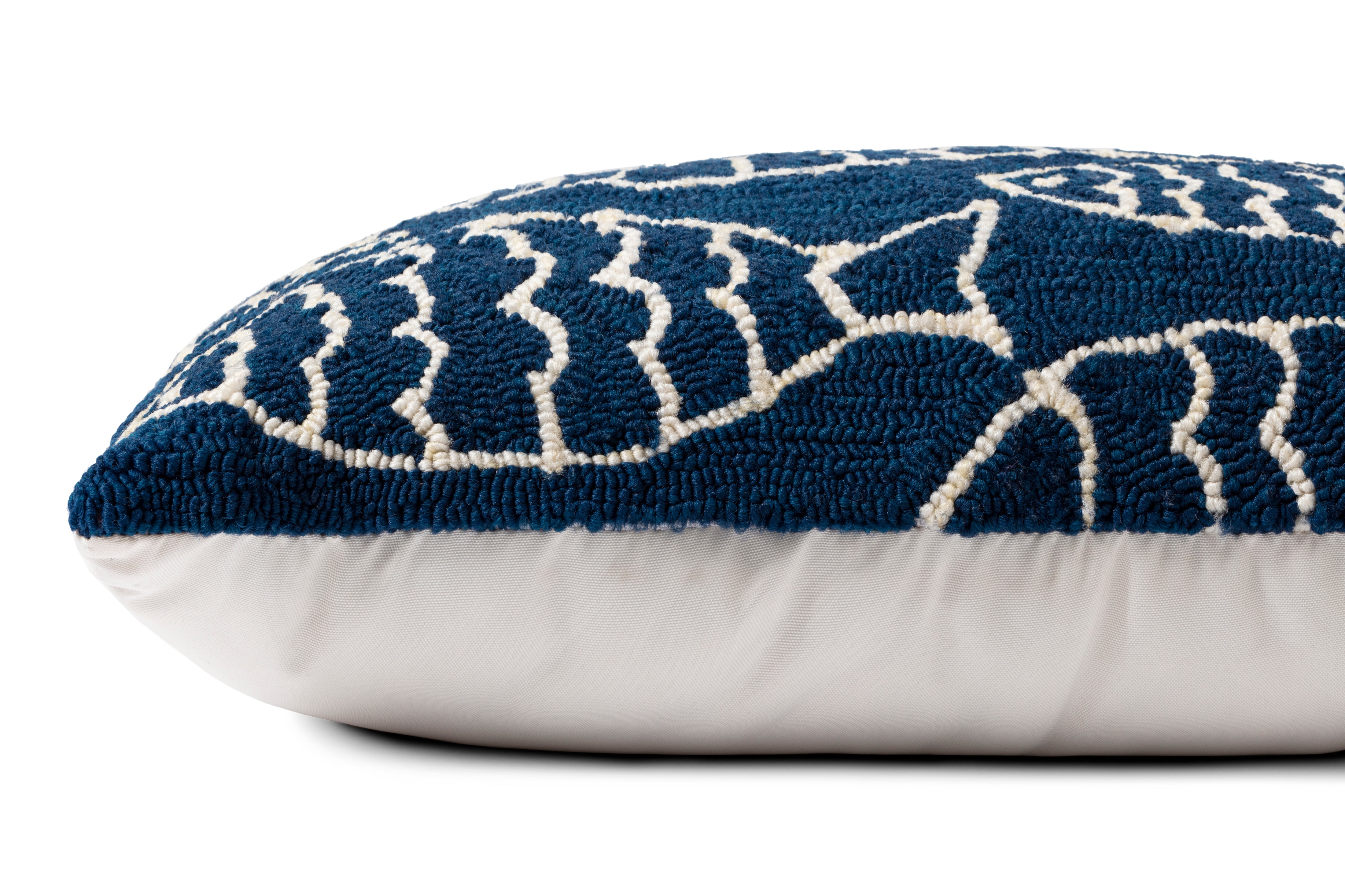 Loloi Pillow - Navy (P0908)