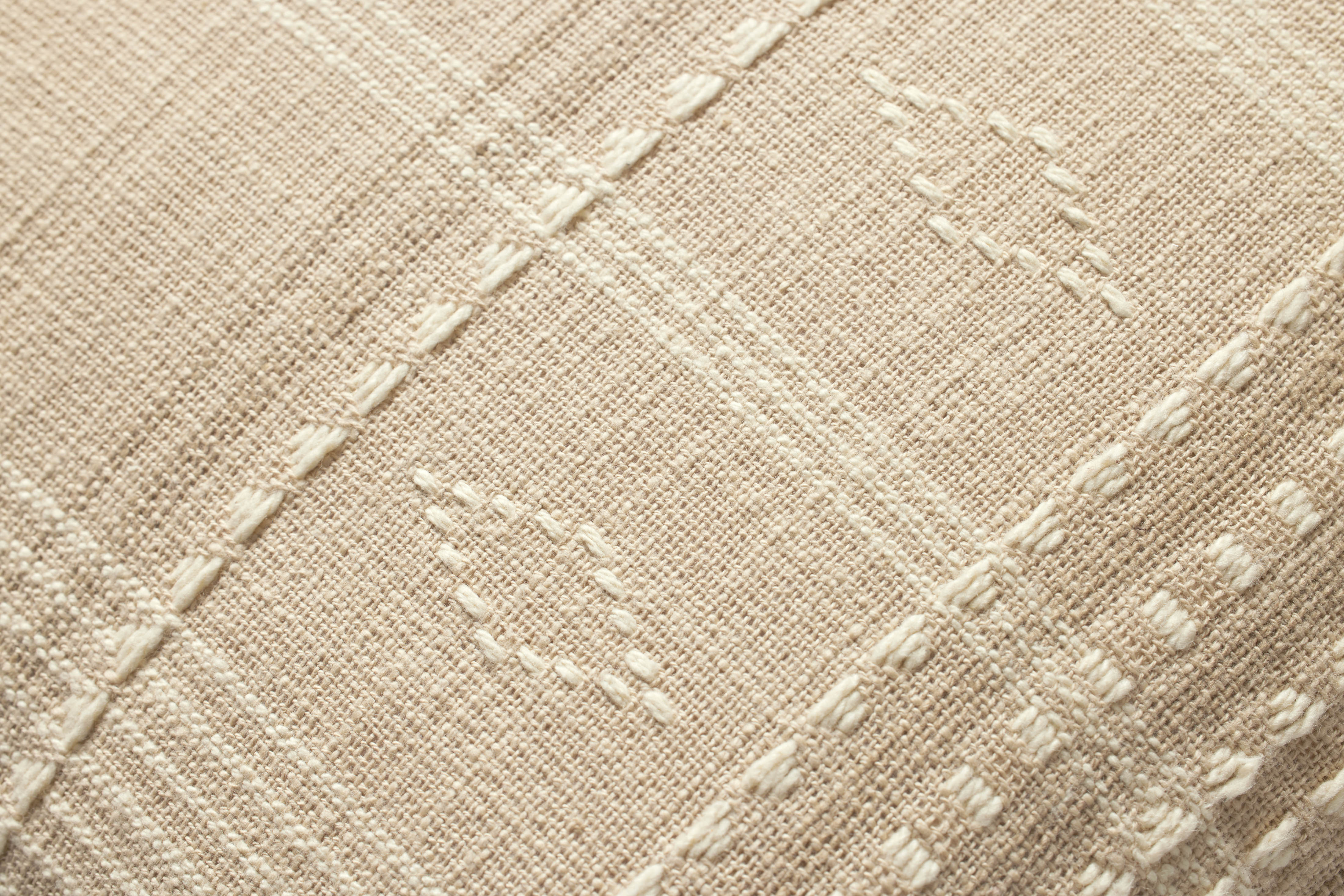 Angela Rose x Loloi Lina Pillow - Beige / Ivory (PAR0016)