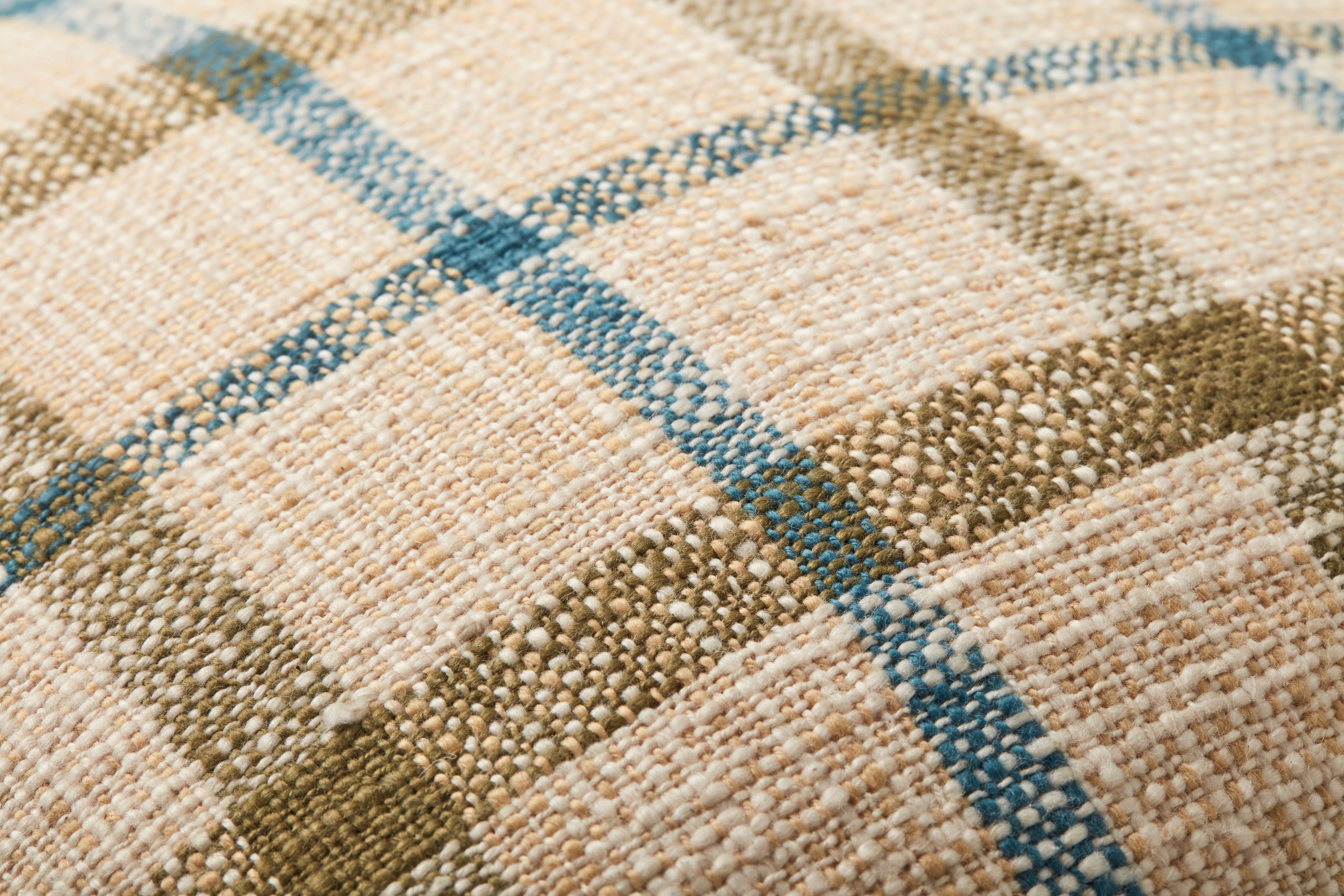 Loloi Pillow - Natural / Multi (P0940)