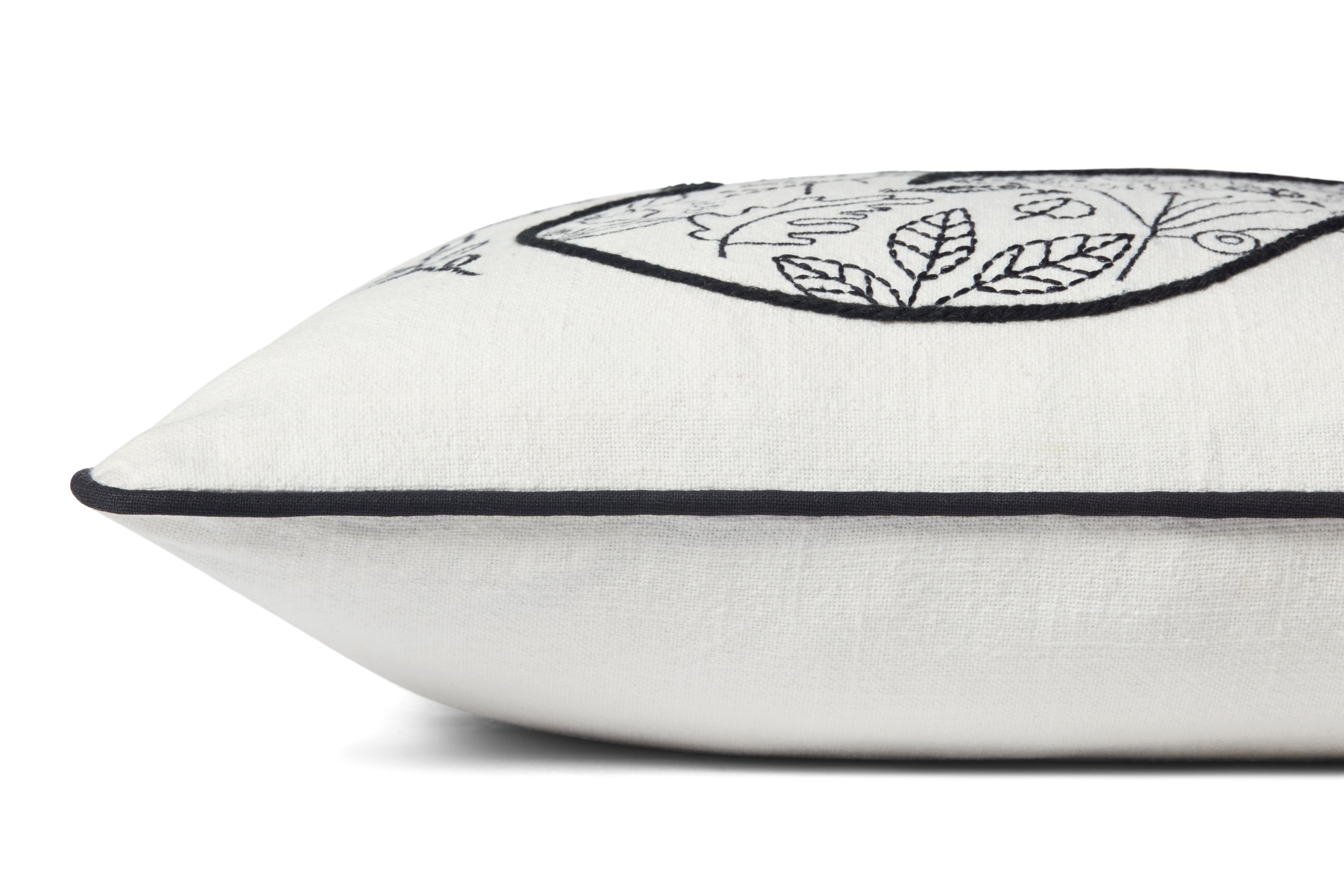 Loloi Pillow - Black / Natural (PLL0030)