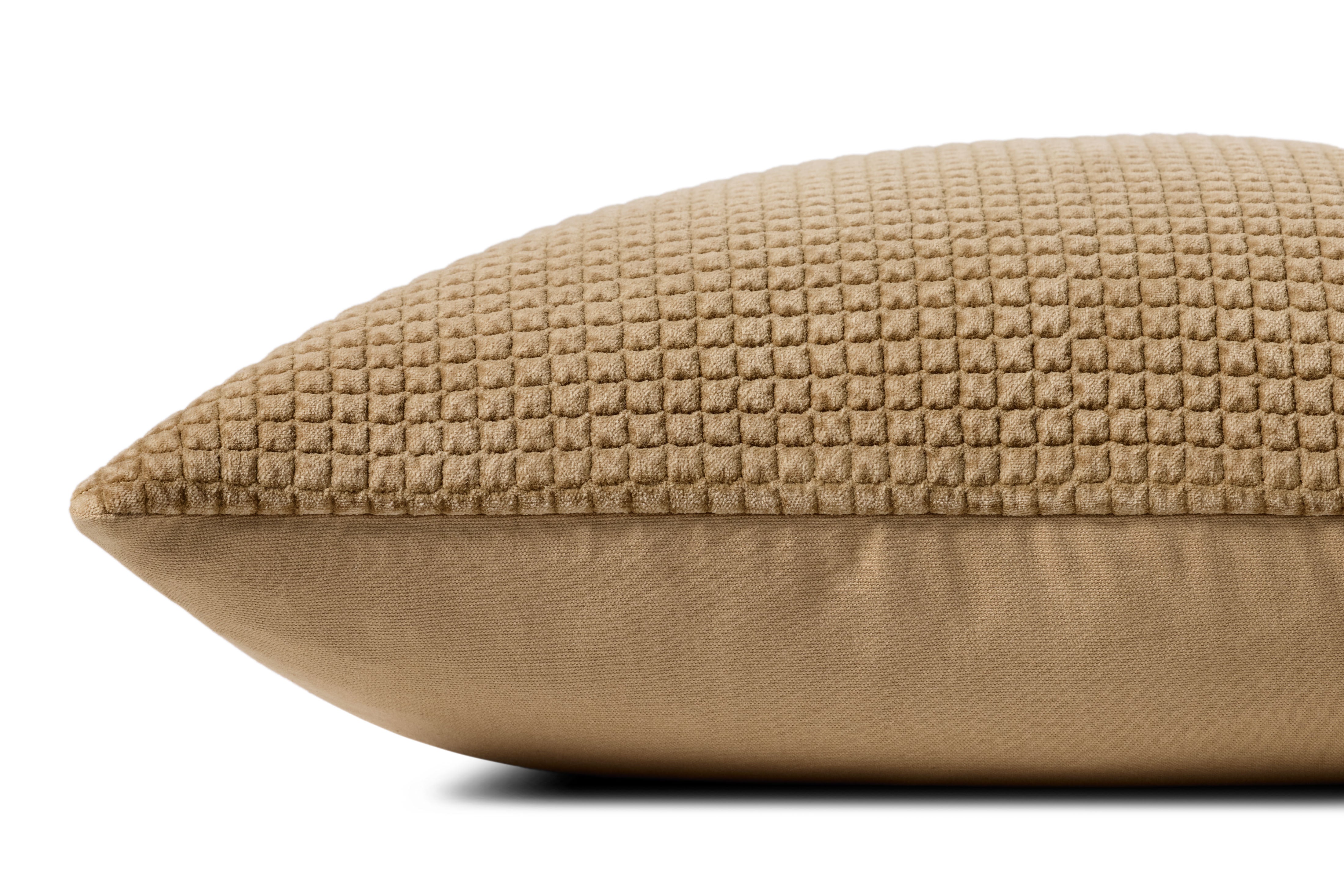 Loloi Pillow - Tan (PLL0130)