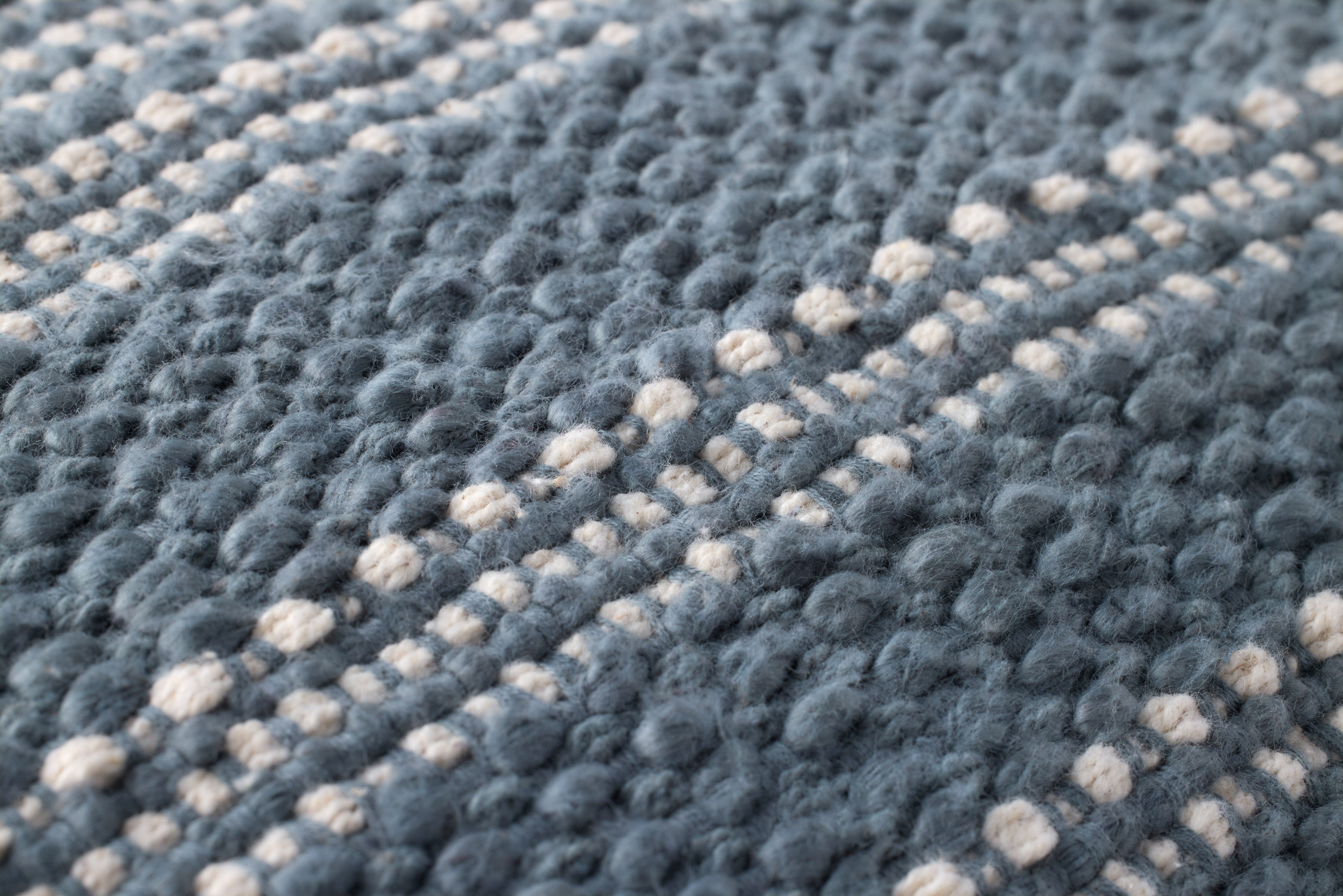 Loloi Pillow - Blue / Ivory (PLL0131)