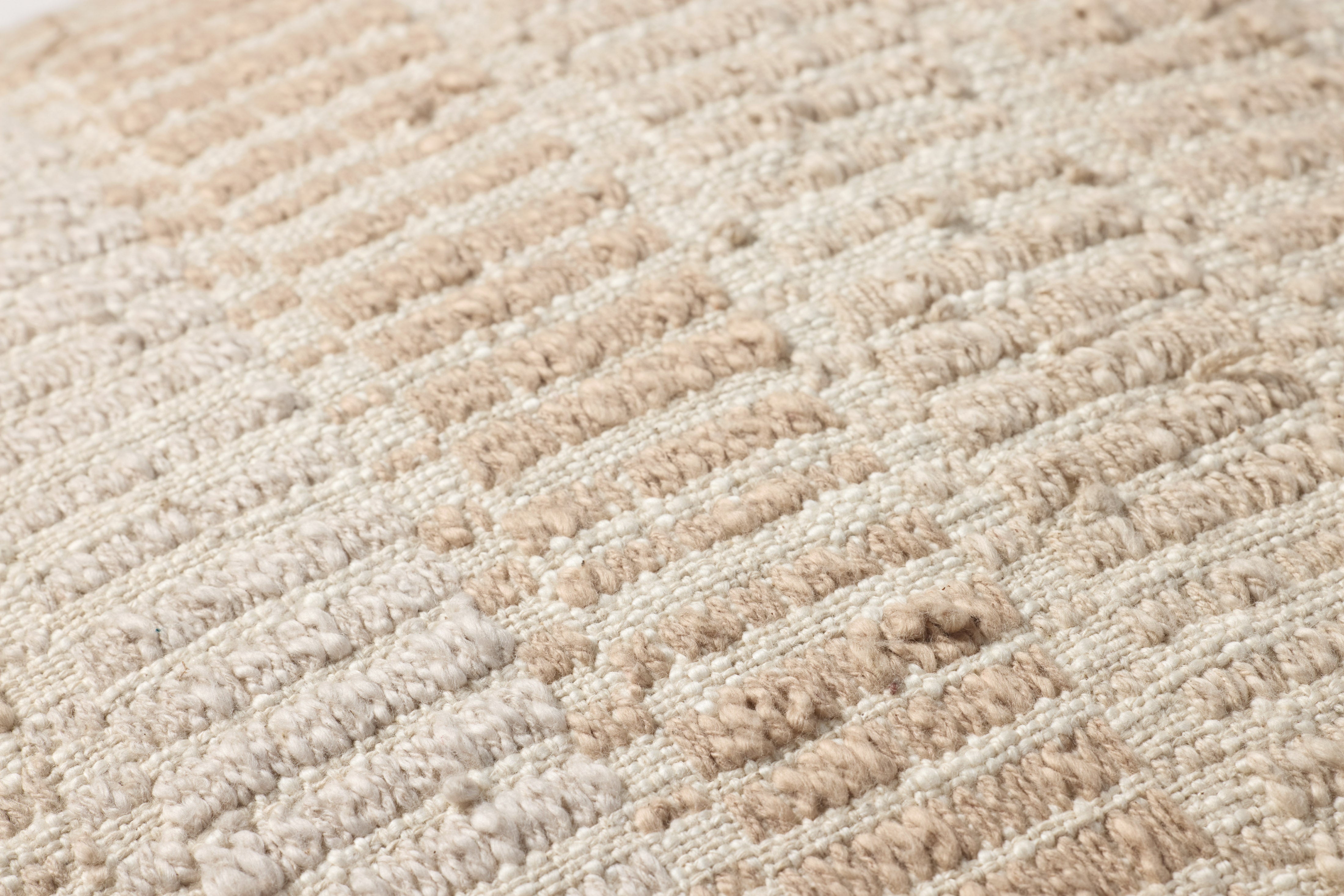 Loloi Pillow - Natural / Multi (PLL0133)