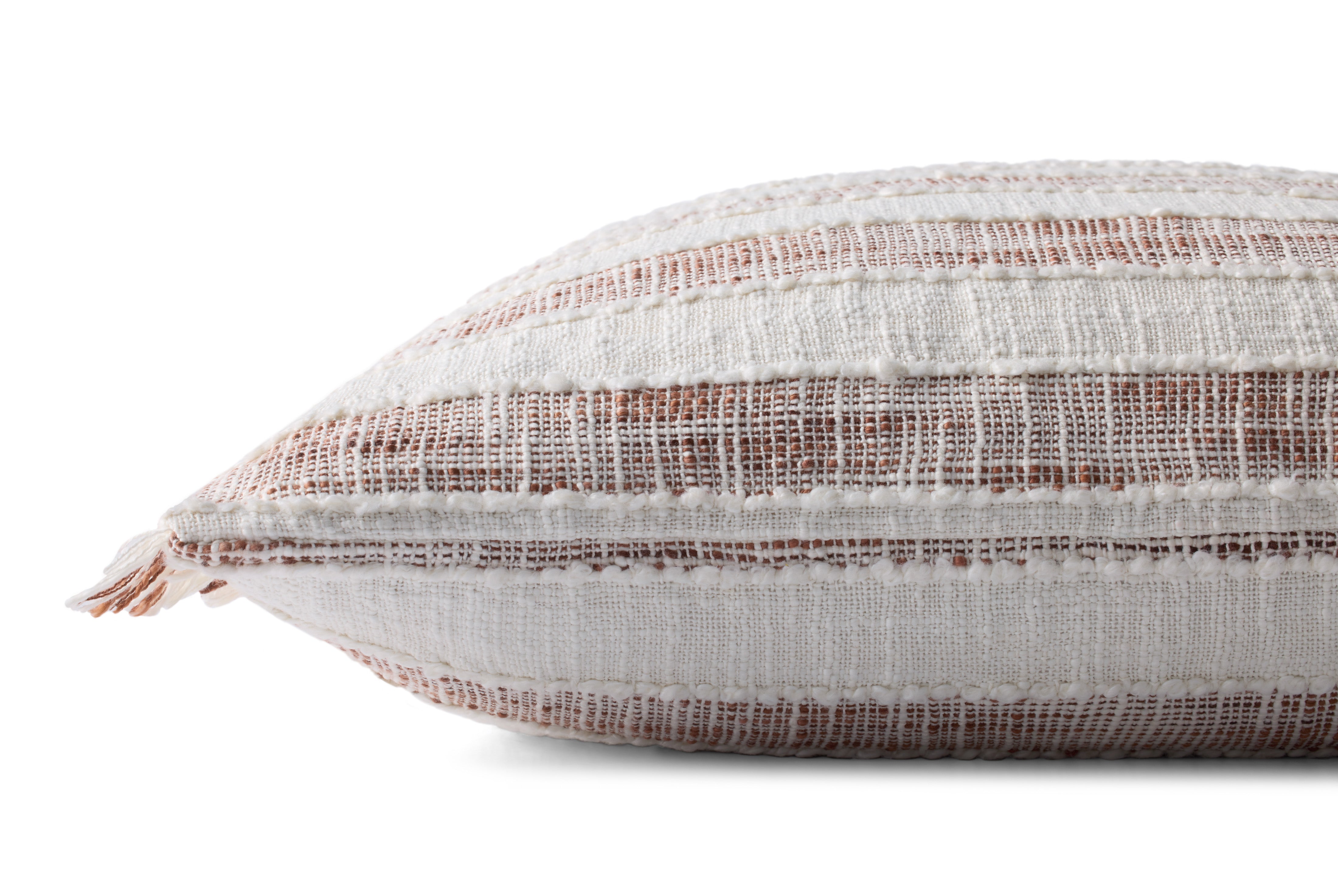 Loloi Pillow - Rust / Ivory (PLL0134)