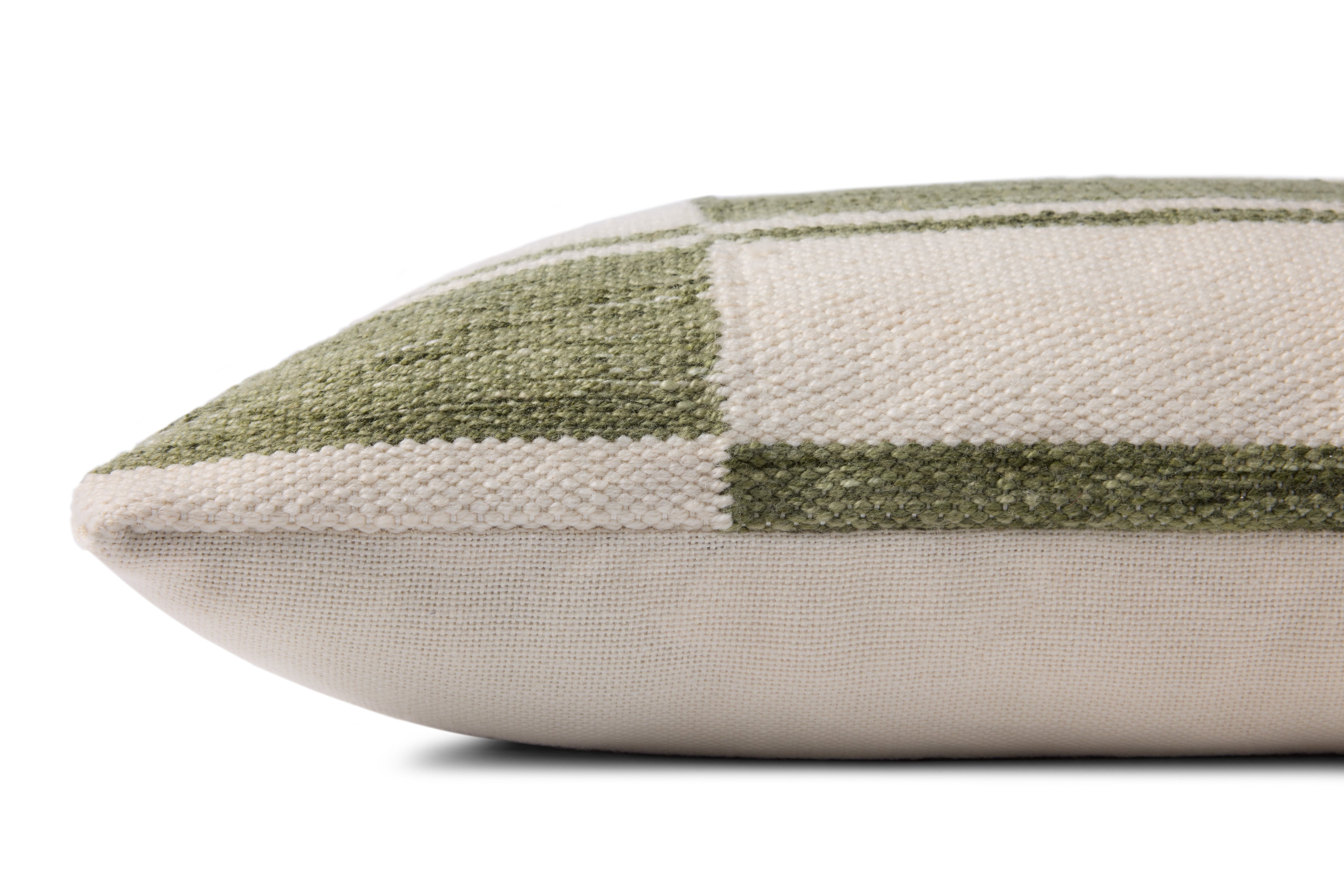 Loloi Pillow - Ivory / Green (PLL0139)