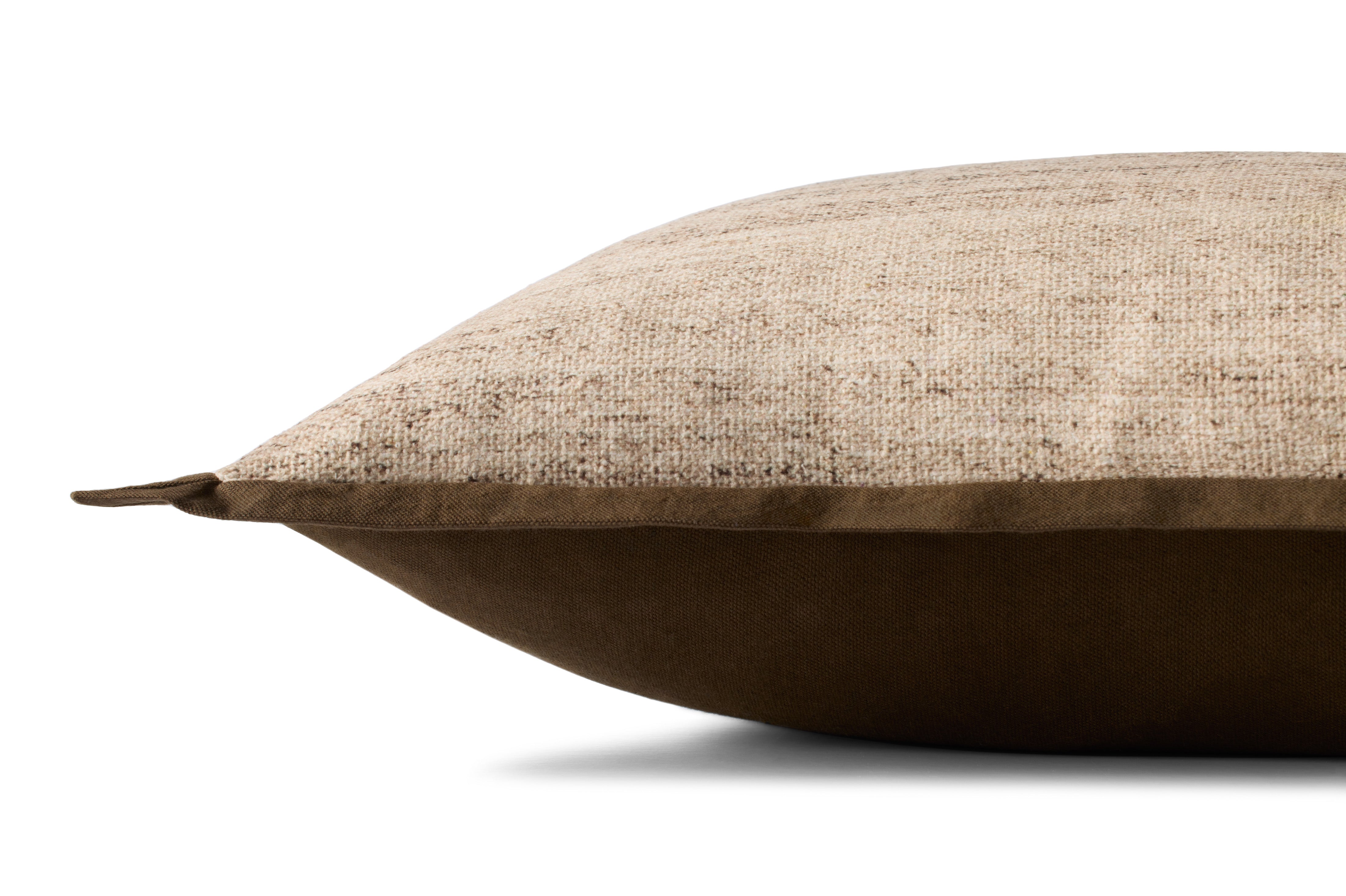 Loloi Pillow - Brown / Ivory (PLL0143)