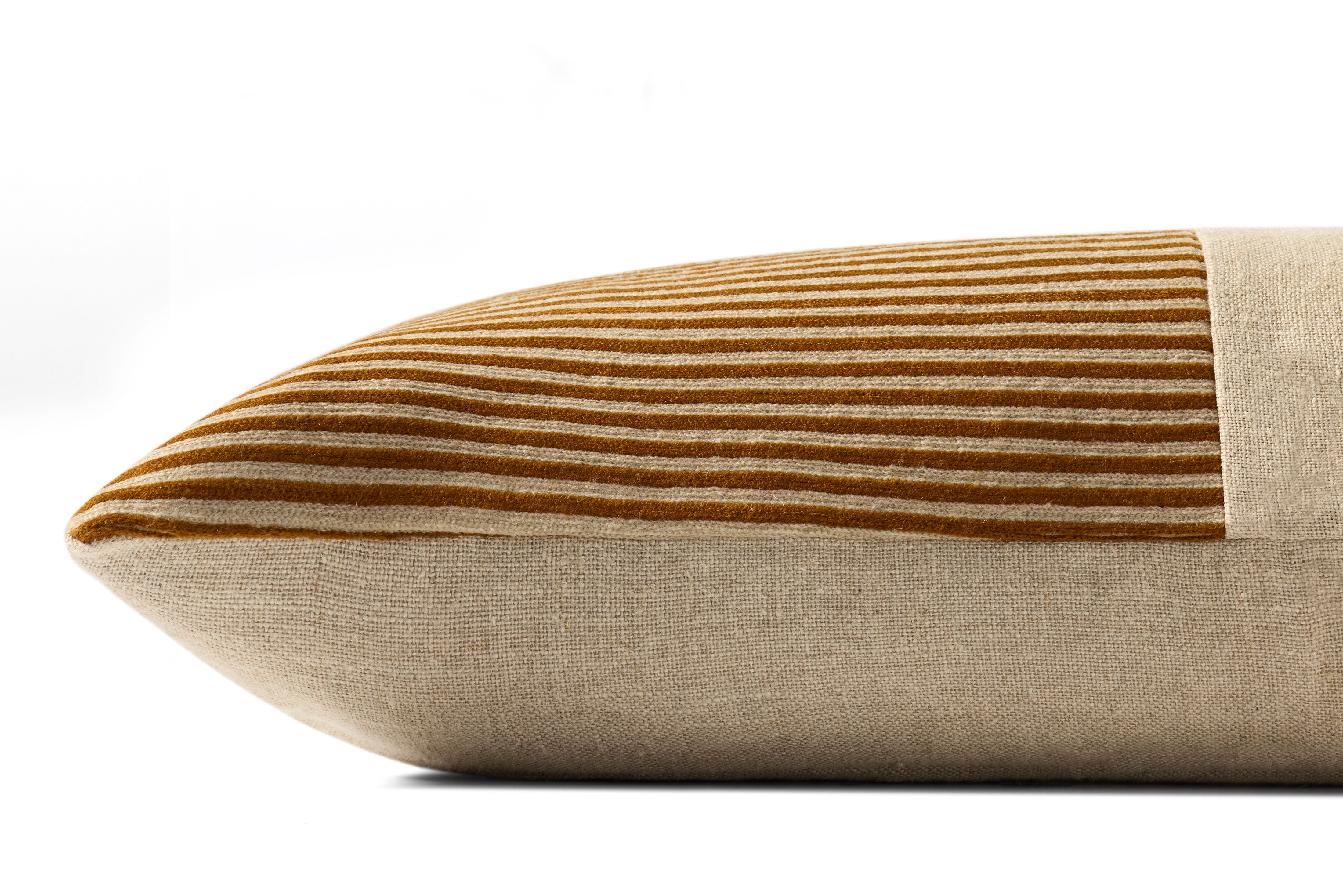 Loloi Pillow - Mustard (PLL0161)