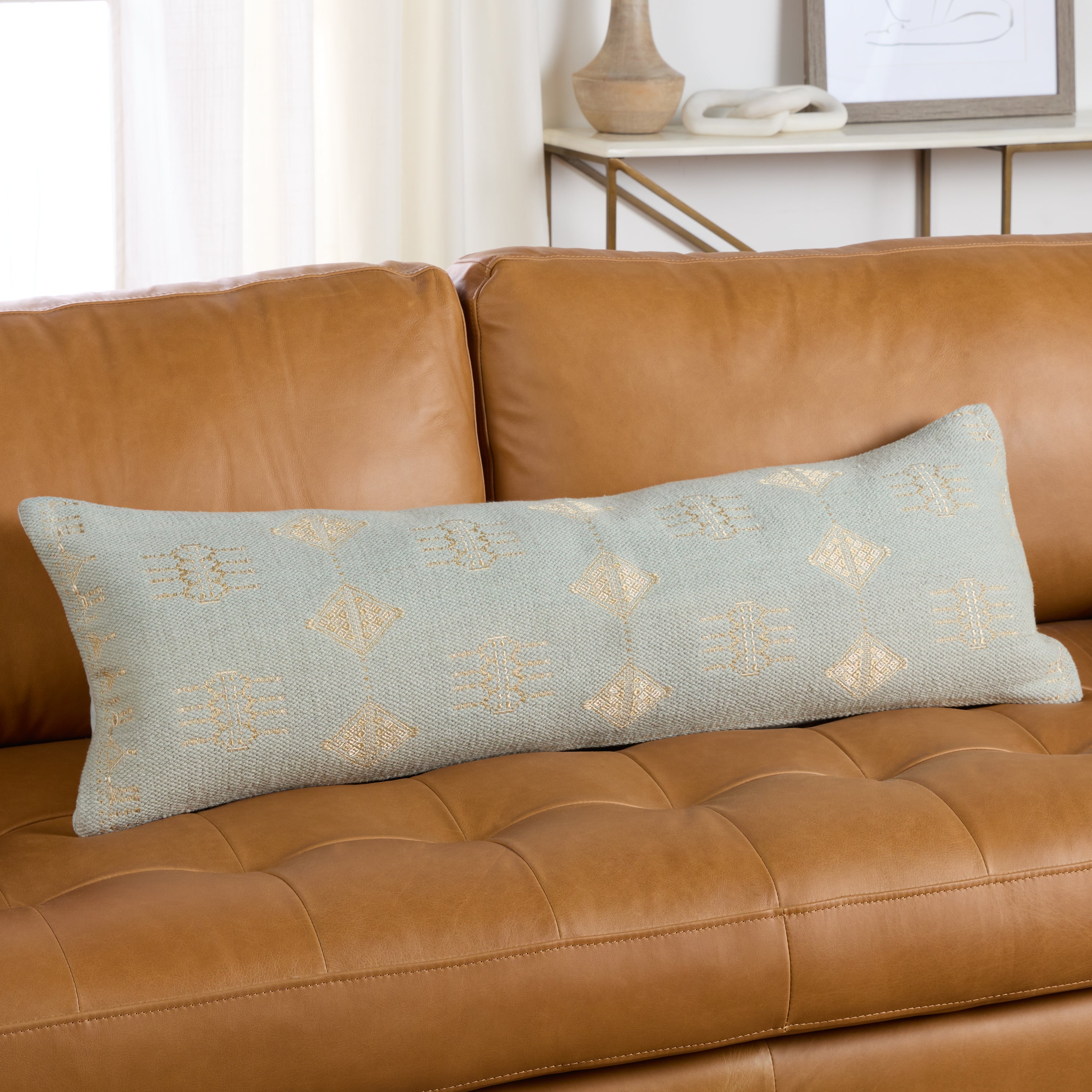 Jaipur Living Lisha Pillow - Light Blue/Silver (PUB15)