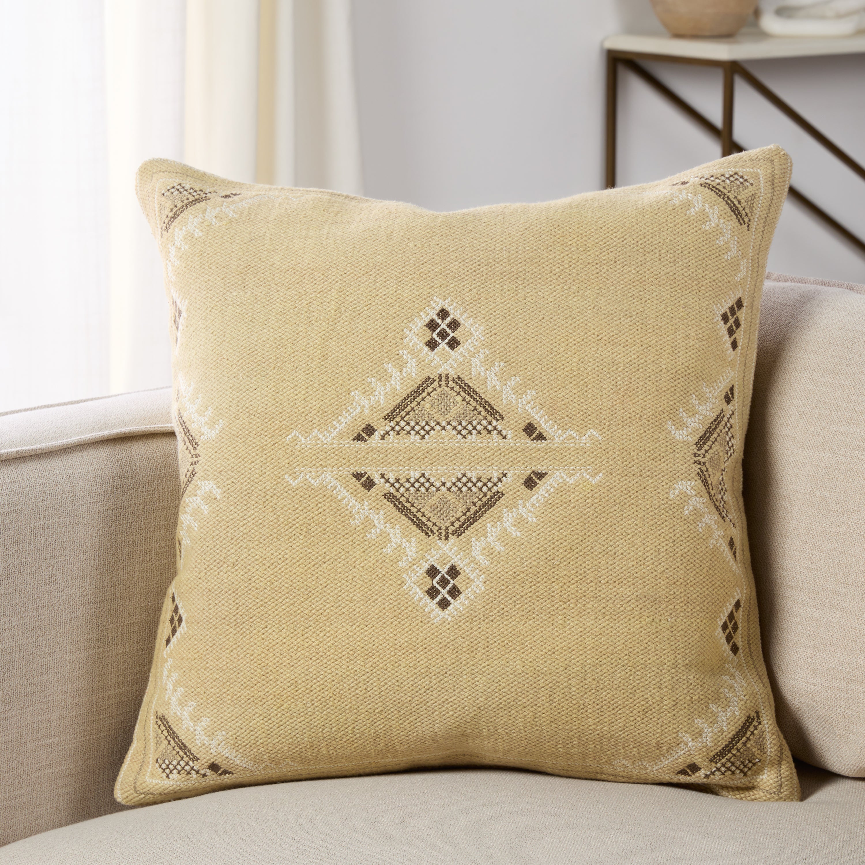 Jaipur Living Anvi Pillow - Khaki/Brown (PUB17)