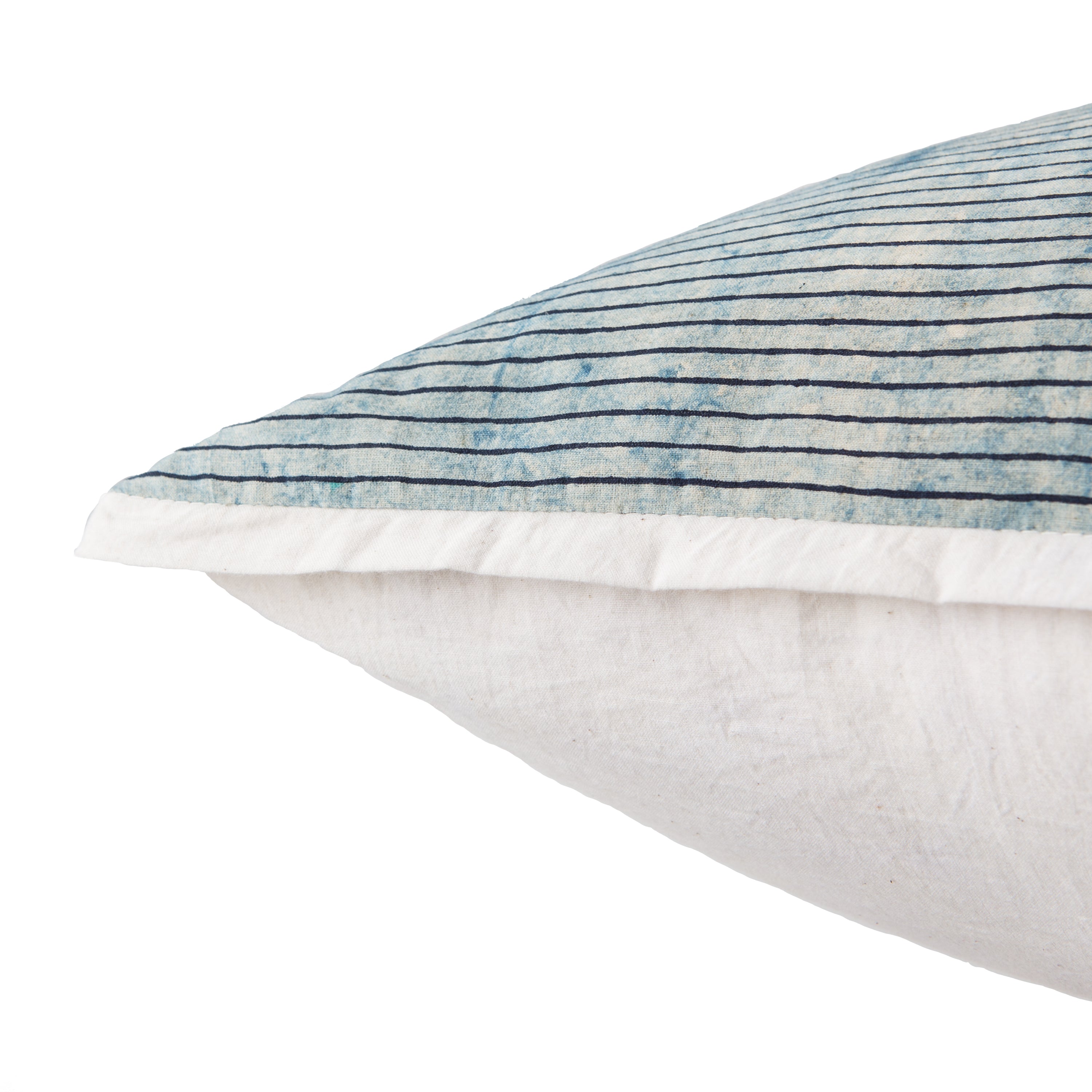 Jaipur Living Alicia Pillow - Blue/White (ROV03)