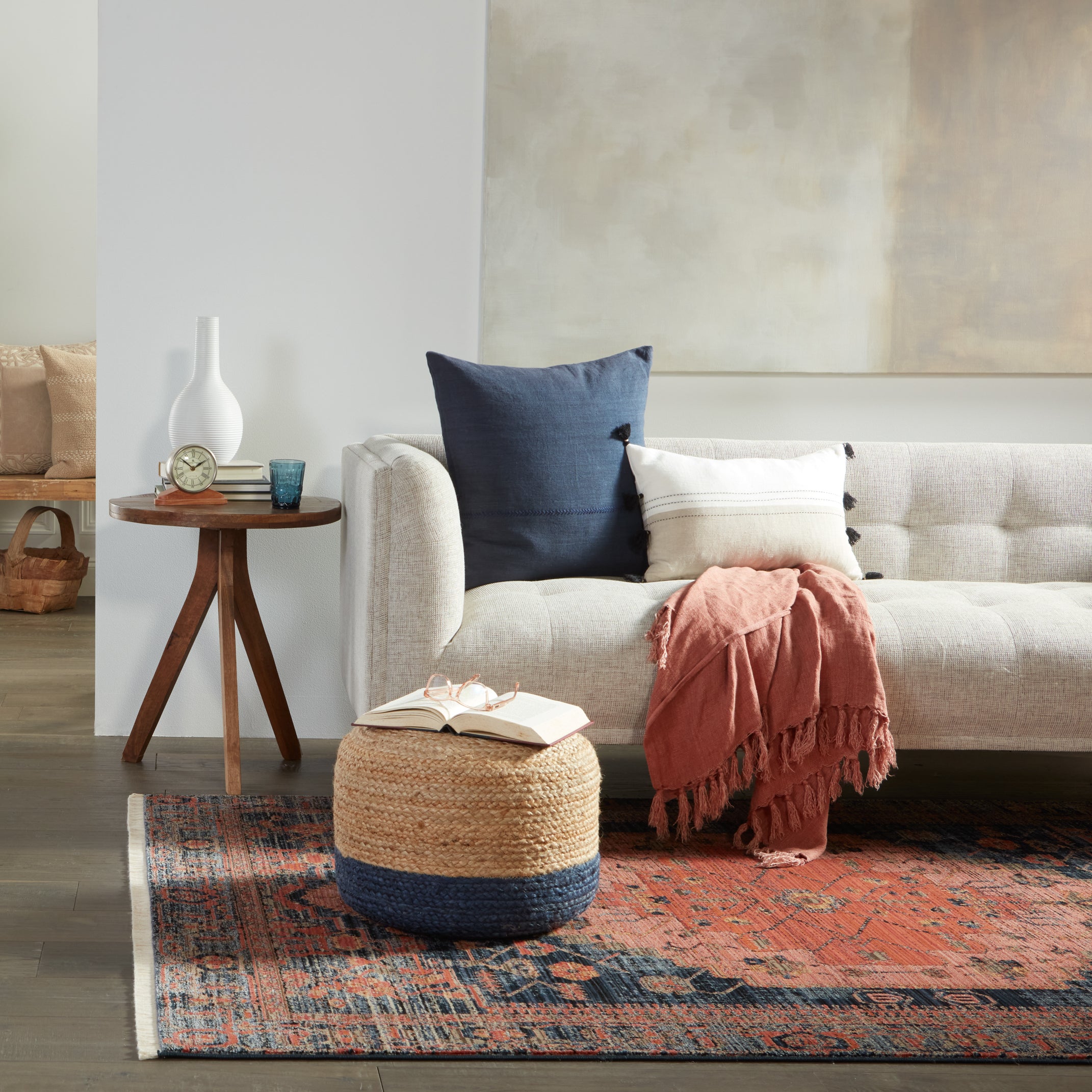Jaipur Living Oliana Pouf - Blue/Beige (SAA10)