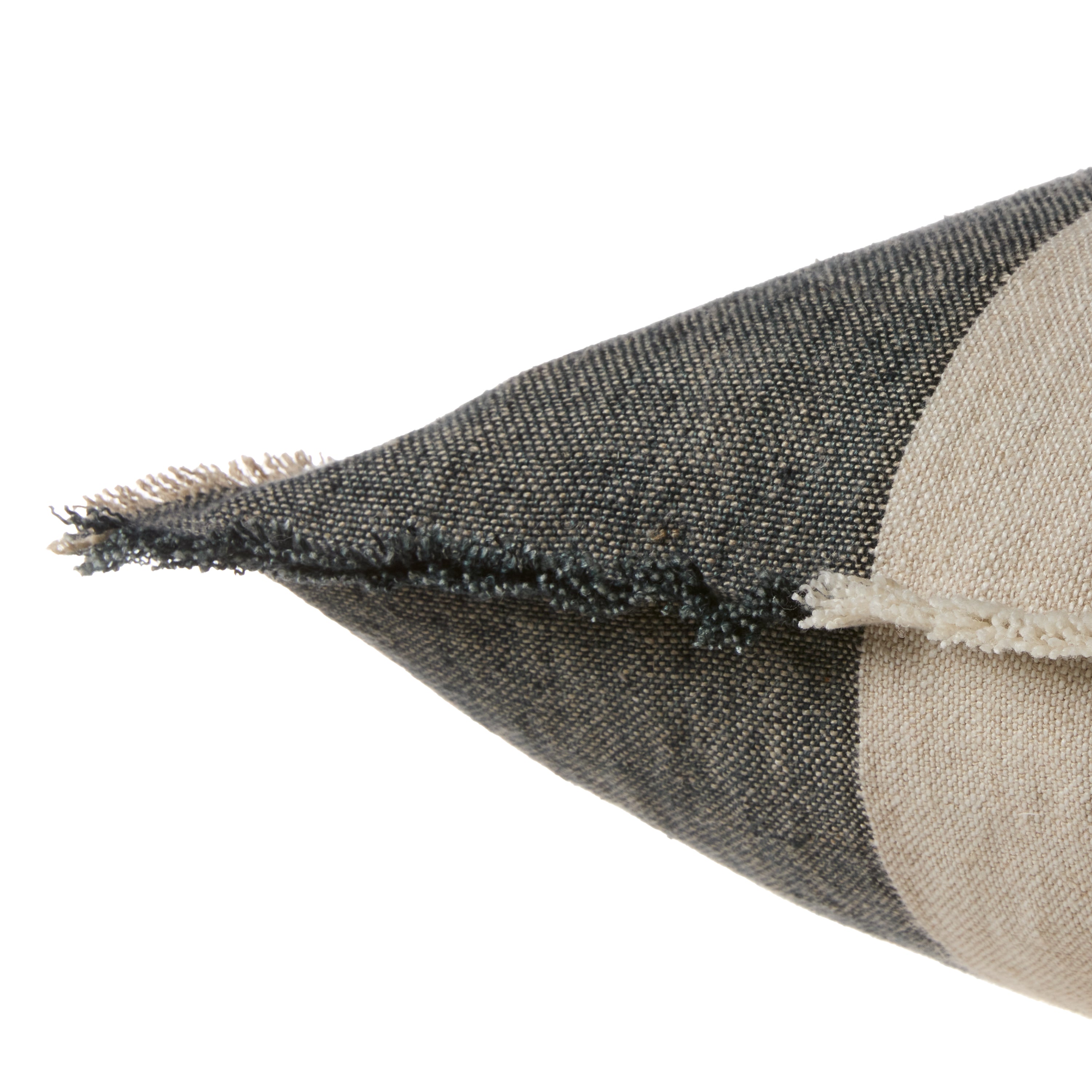 Jaipur Living Morrigan Pillow - Gray (TAN17)