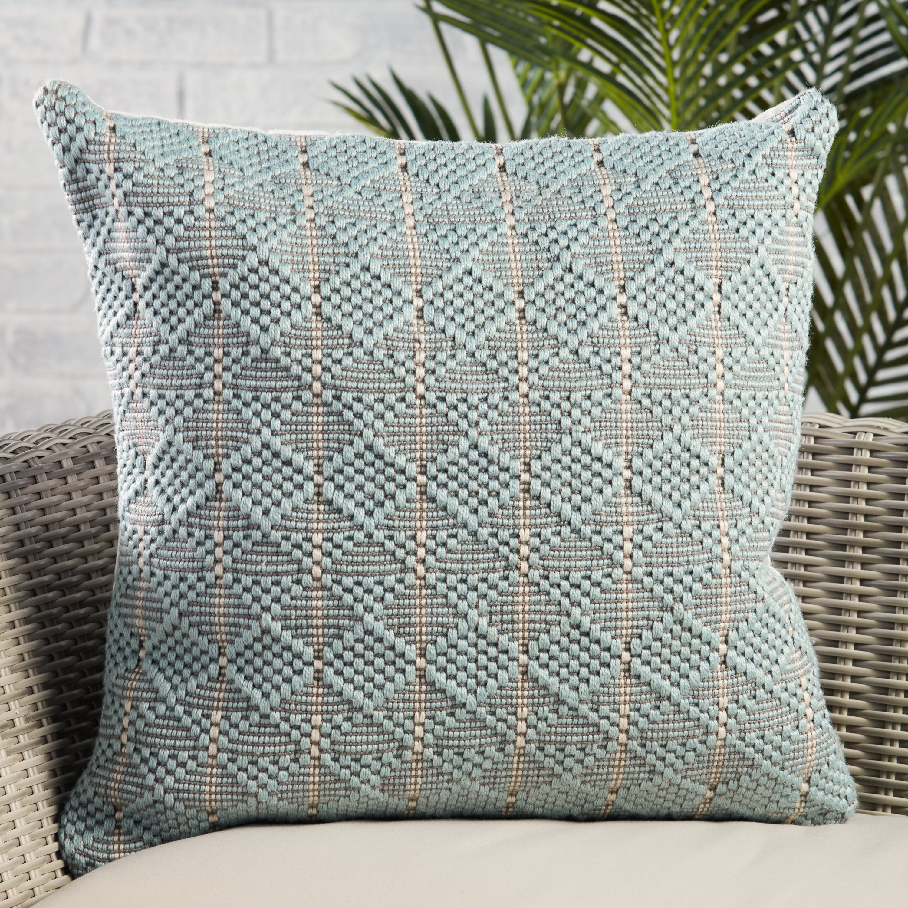 Label J Lindy Pillow - Light Blue/Gray (TOR04)