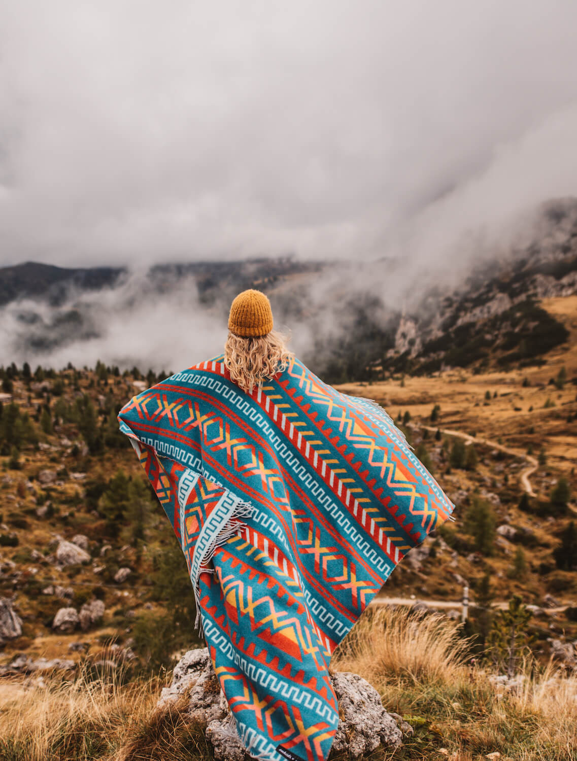 Sackcloth & Ashes Ridgeline Sierras Blanket