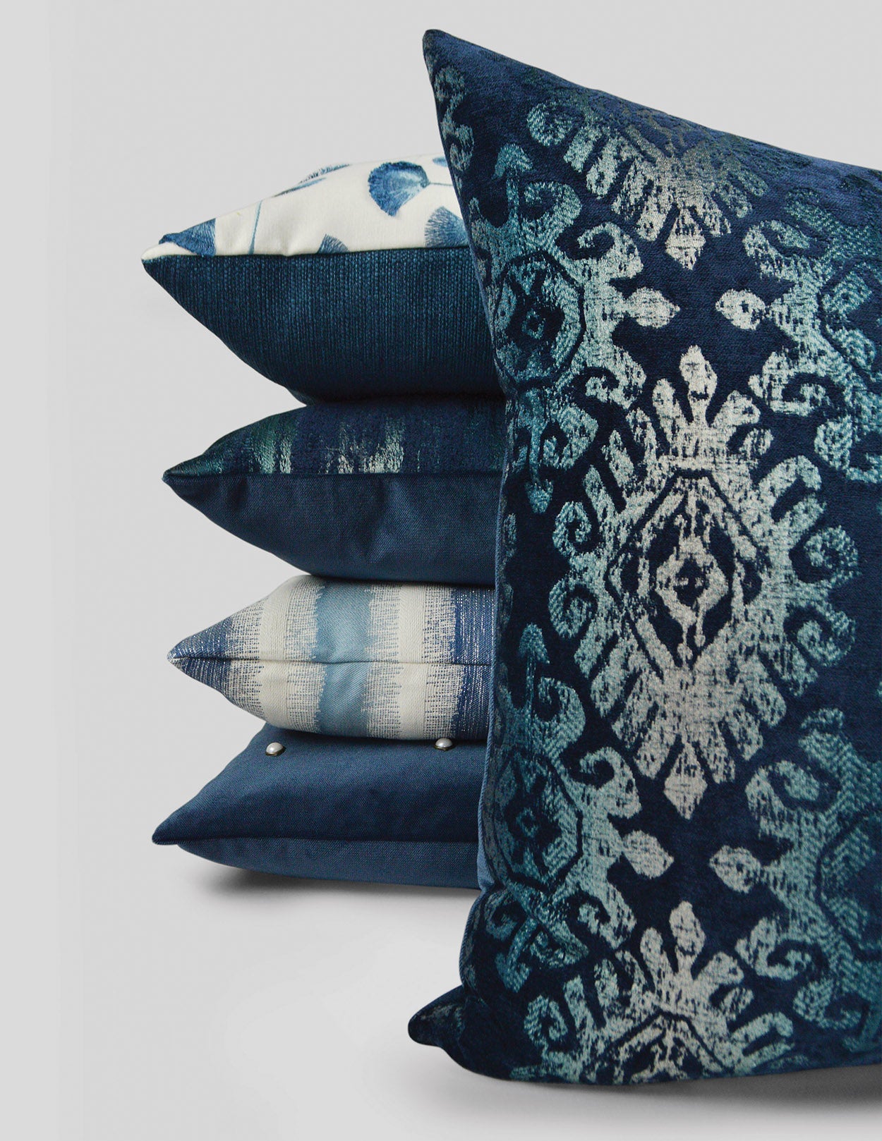 D.V. Kap Home Nina Pillow - Indigo